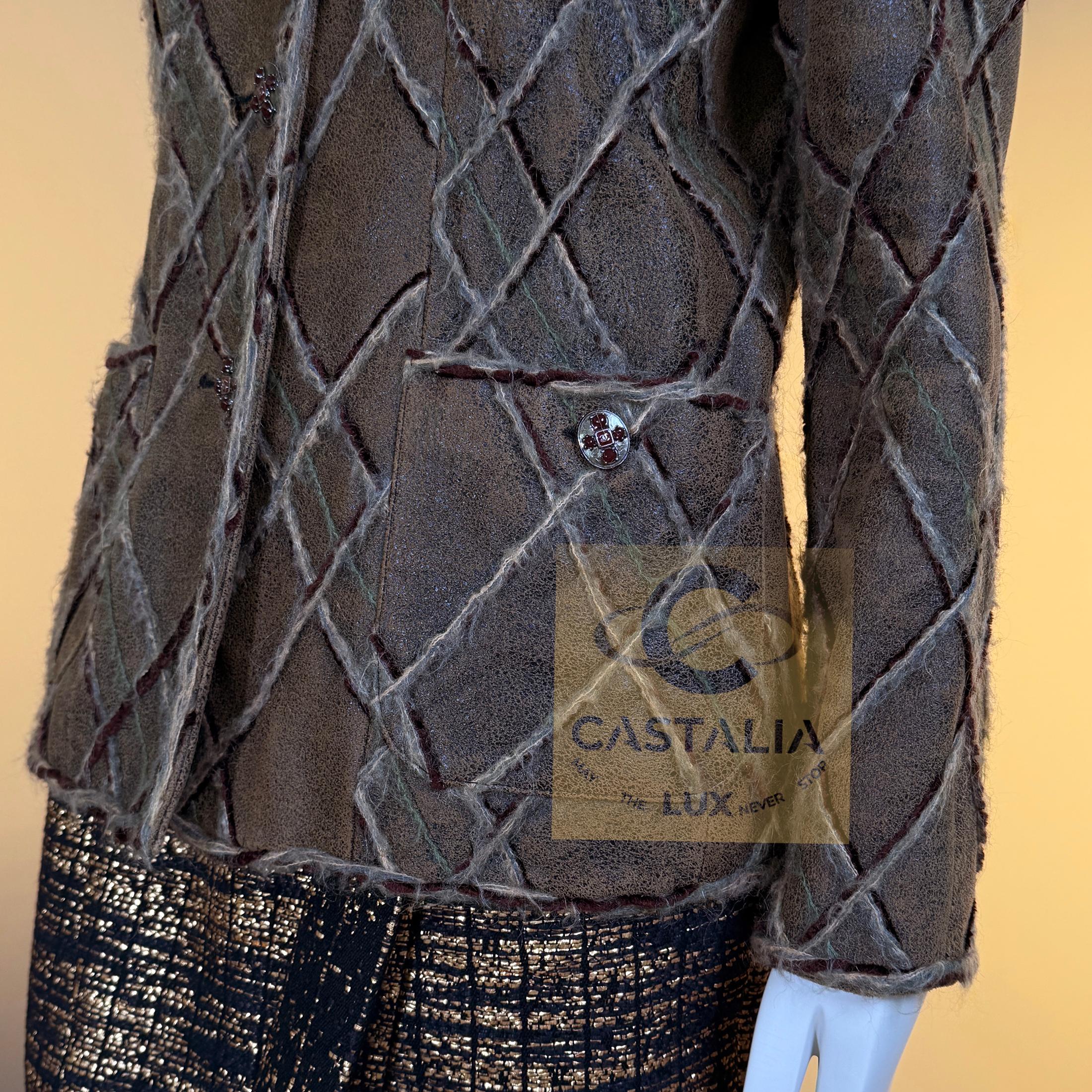 Chanel 13K$ Parigi / Edimburgo CC Gripoix Bottoni Giacca in pelle 40 FR in vendita 8