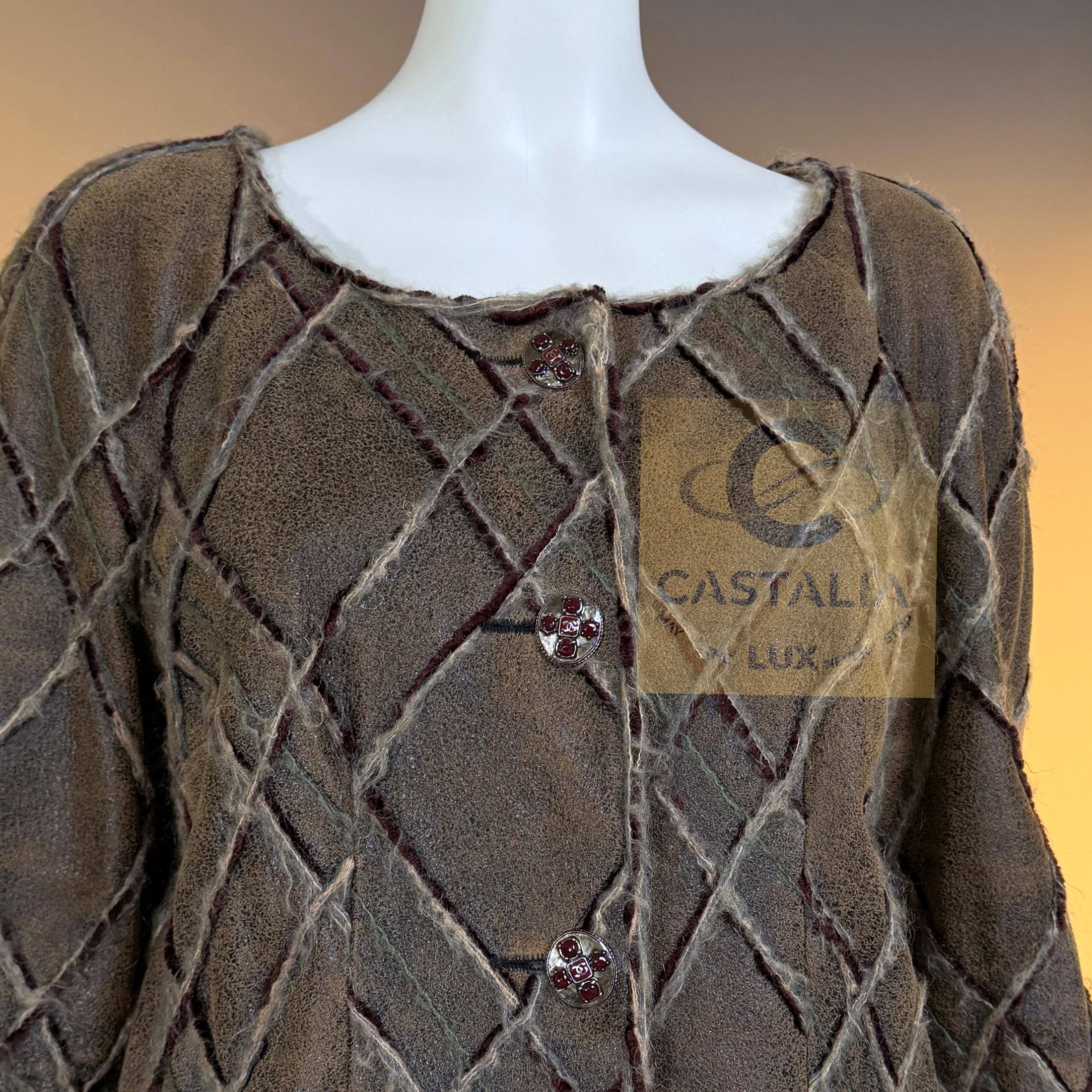 Chanel 13K$ Parigi / Edimburgo CC Gripoix Bottoni Giacca in pelle 40 FR in vendita 3