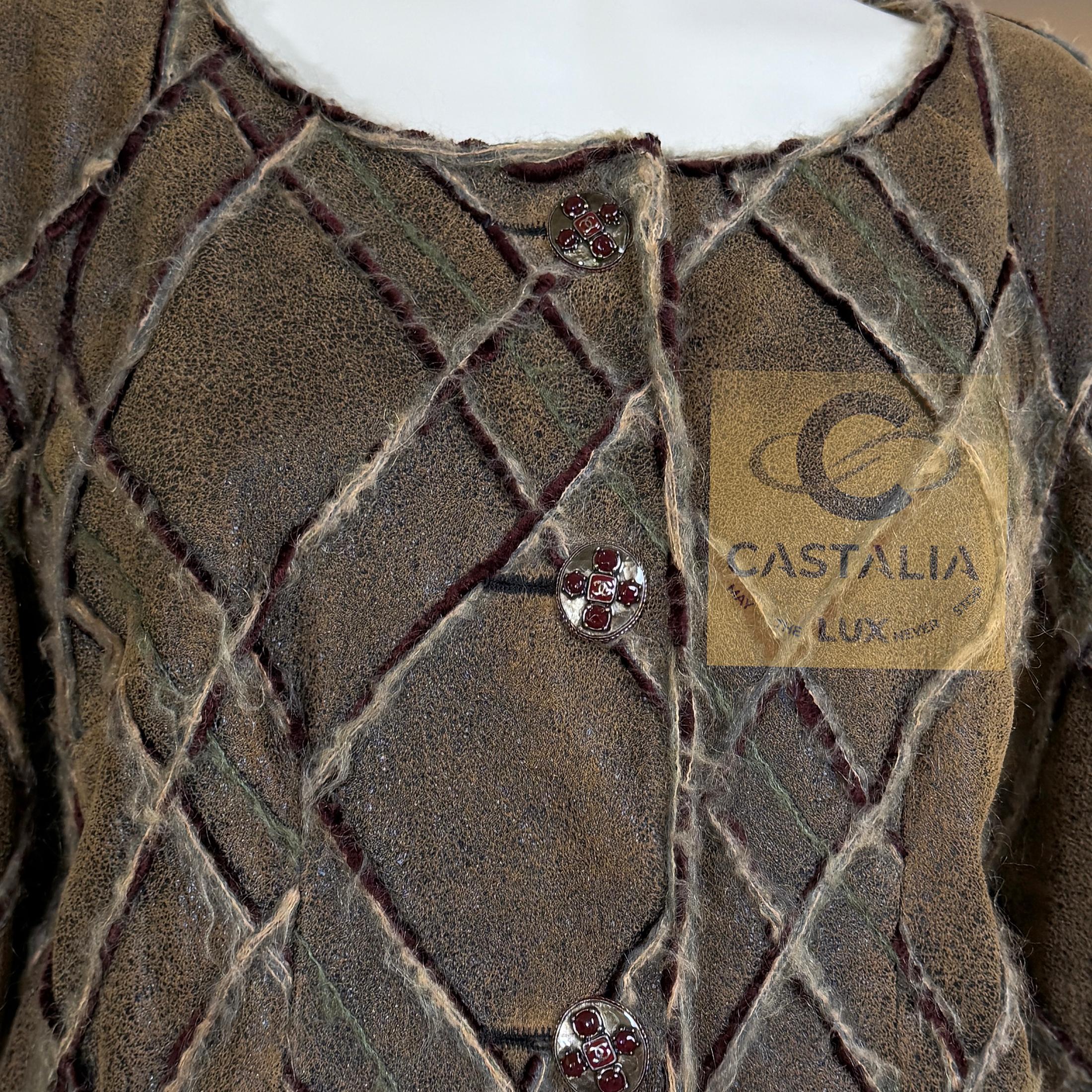 Chanel 13K$ Parigi / Edimburgo CC Gripoix Bottoni Giacca in pelle 40 FR in vendita 4