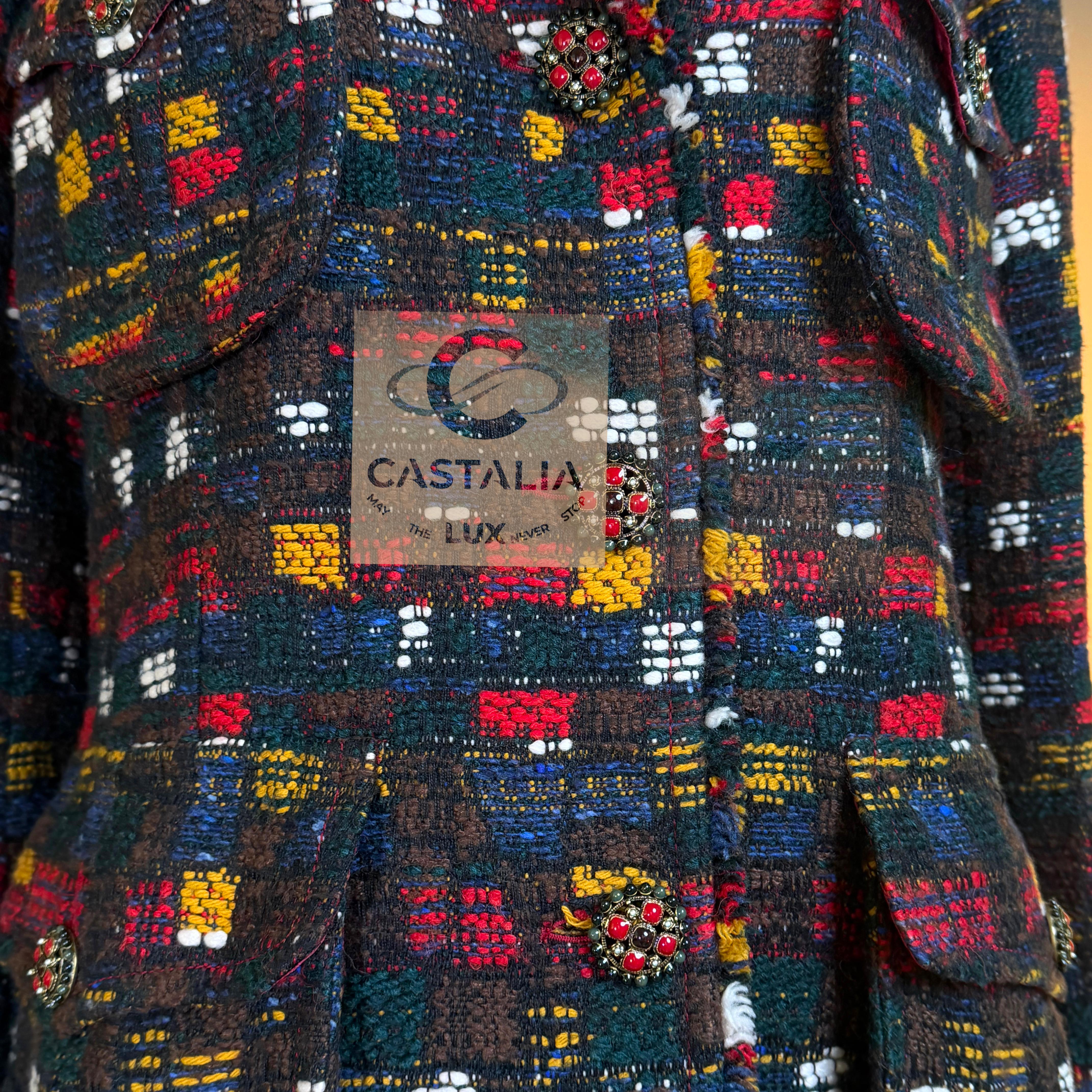 Chanel 13K$ Parigi / Edimburgo CC Gripoix Bottoni Cappotto in Tweed 42 FR in vendita 8