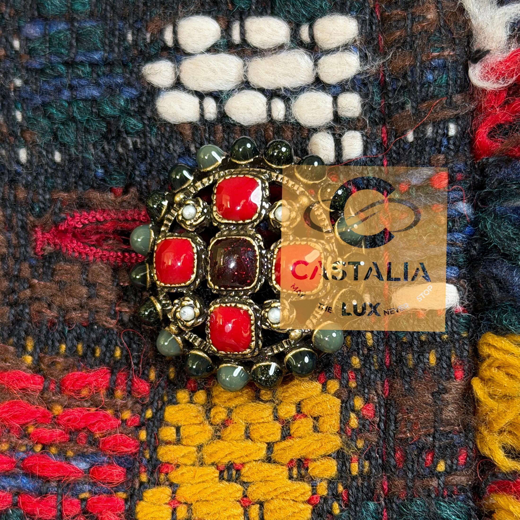 Chanel 13K$ Parigi / Edimburgo CC Gripoix Bottoni Cappotto in Tweed 42 FR in vendita 9