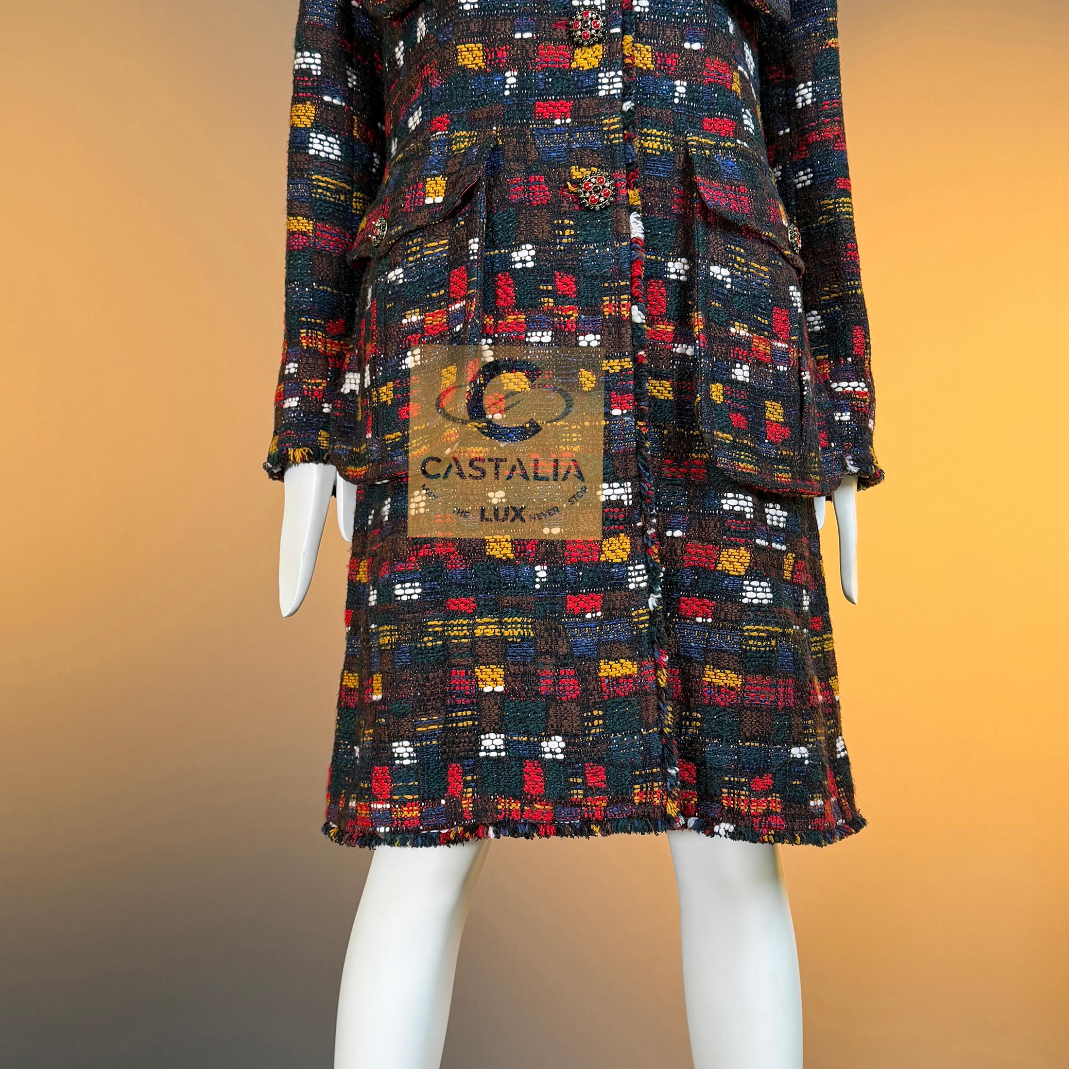 Chanel 13K$ Parigi / Edimburgo CC Gripoix Bottoni Cappotto in Tweed 42 FR in vendita 12