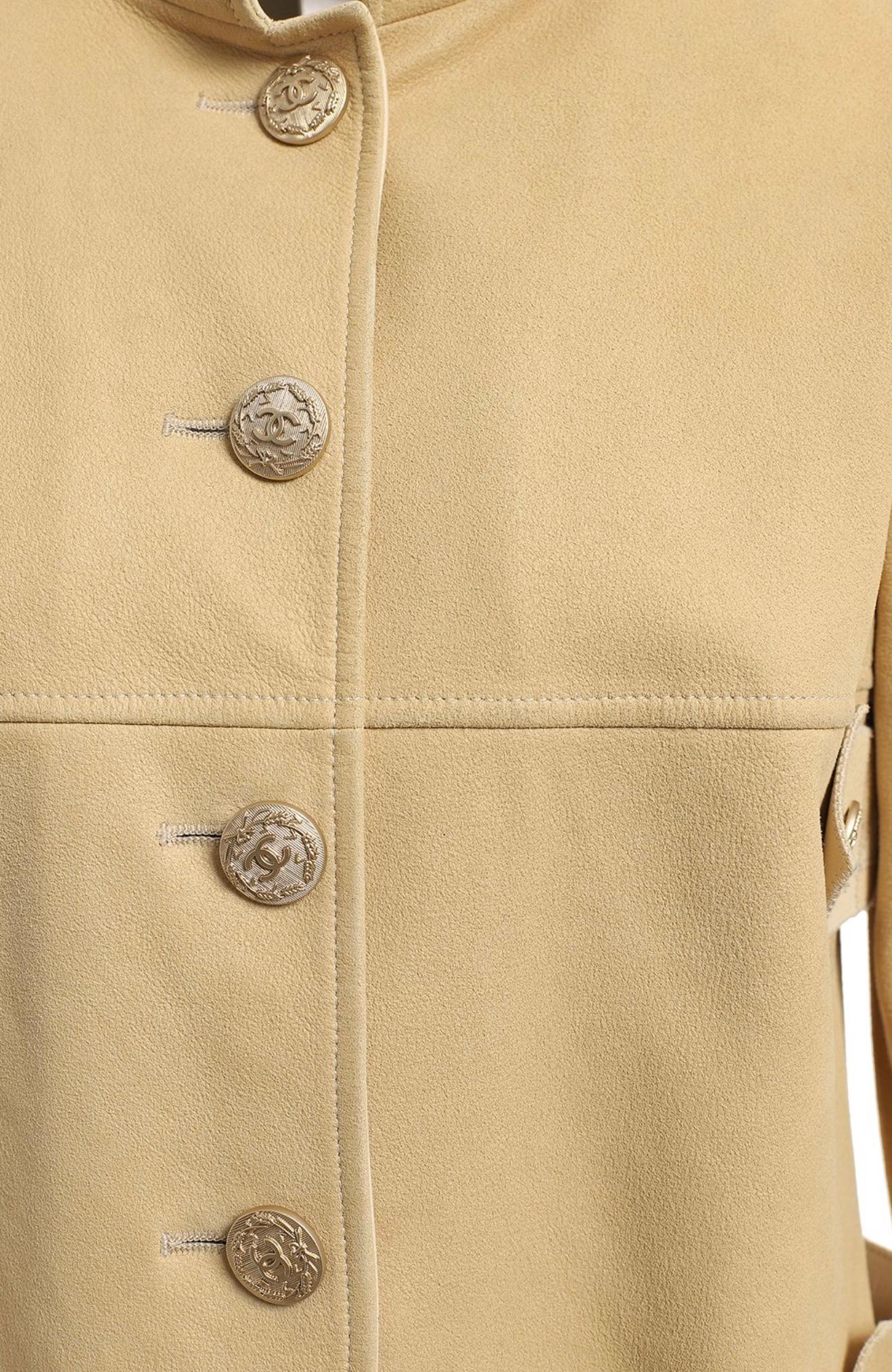 Chanel 13K$ Giacca in pelle beige da passerella 36 FR In condizioni ottime a Dubai, AE