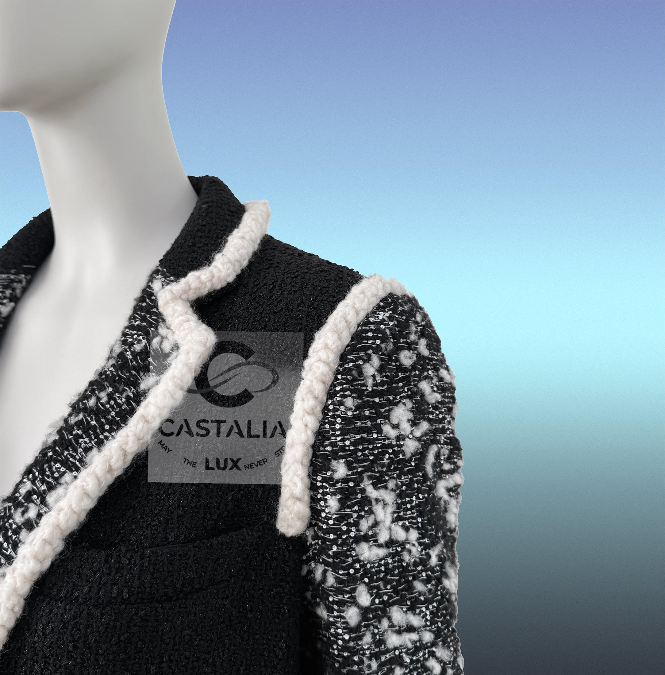 Chanel 13K$ Runway Black Jacket Sequin Embellishment 34 FR For Sale 7