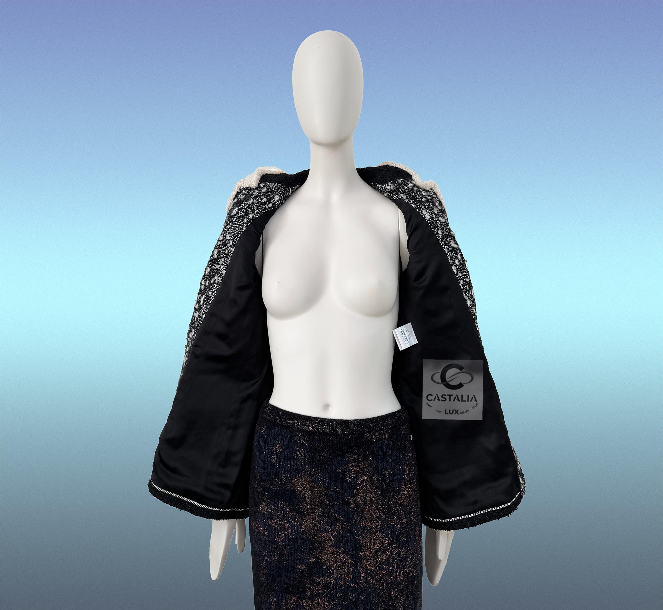 Chanel 13K$ Runway Black Jacket Sequin Embellishment 34 FR For Sale 13