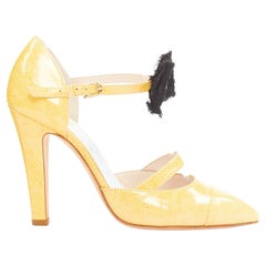 CHANEL 14C butter yellow patent leather CC logo bow maryjane pumps EU37.5