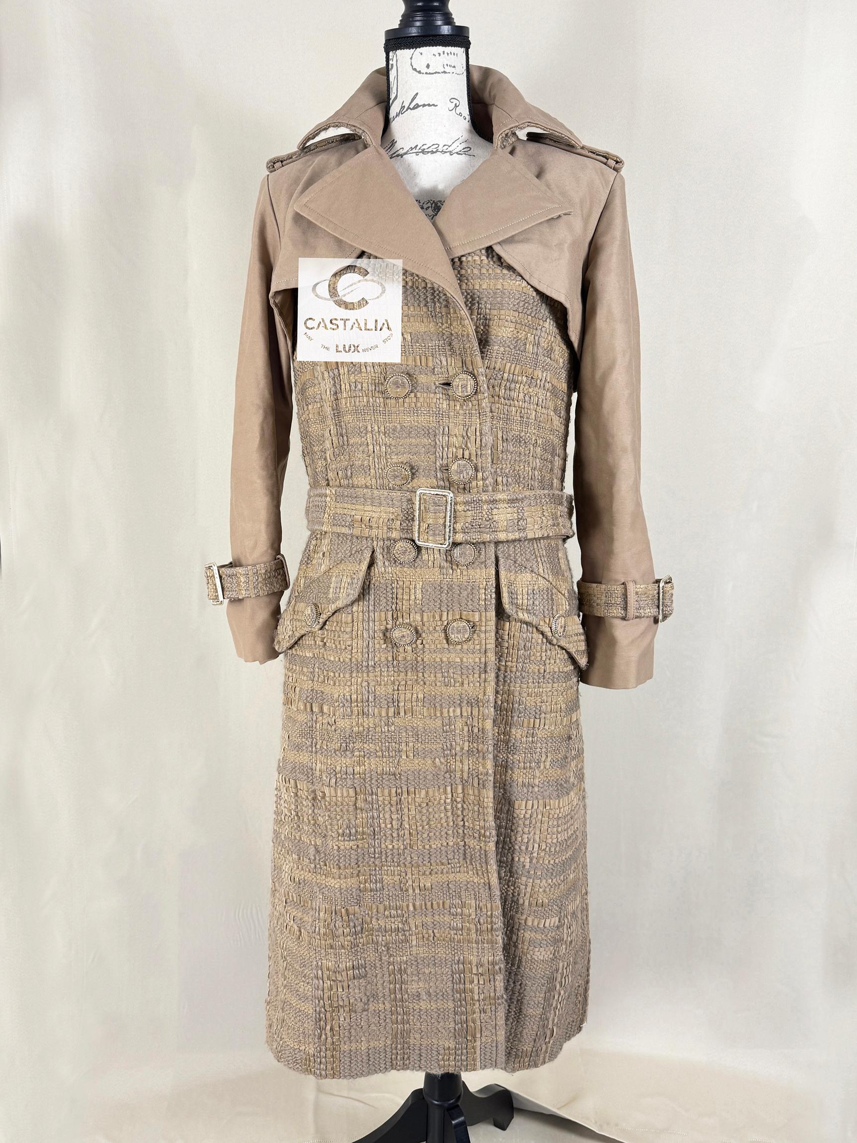 Chanel 14K$ Beige Ribbon Tweed Trench Coat 1
