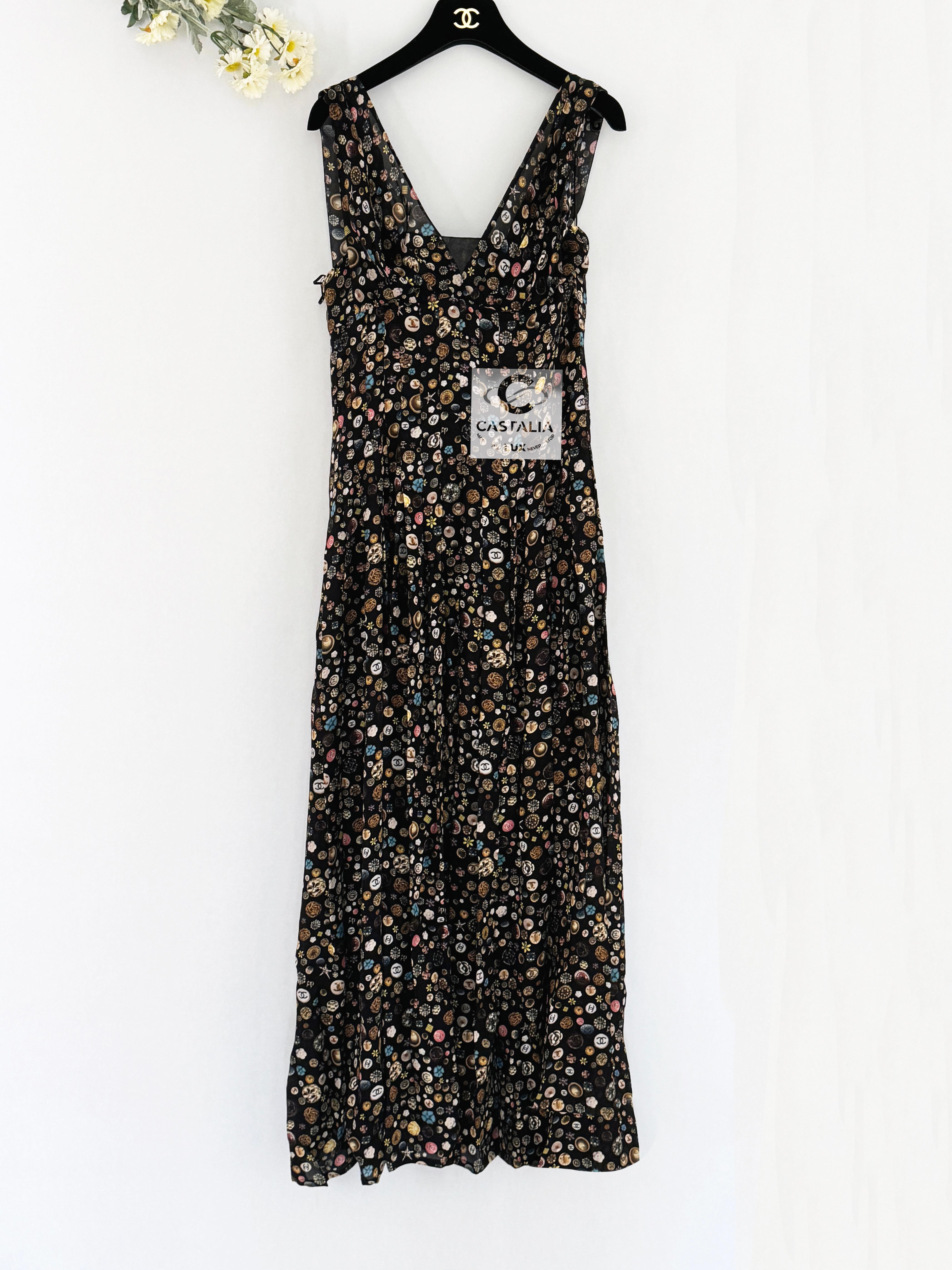 Chanel 14K$ CC Logo Maxi Schwarz Seidenkleid 36 FR für Damen oder Herren im Angebot