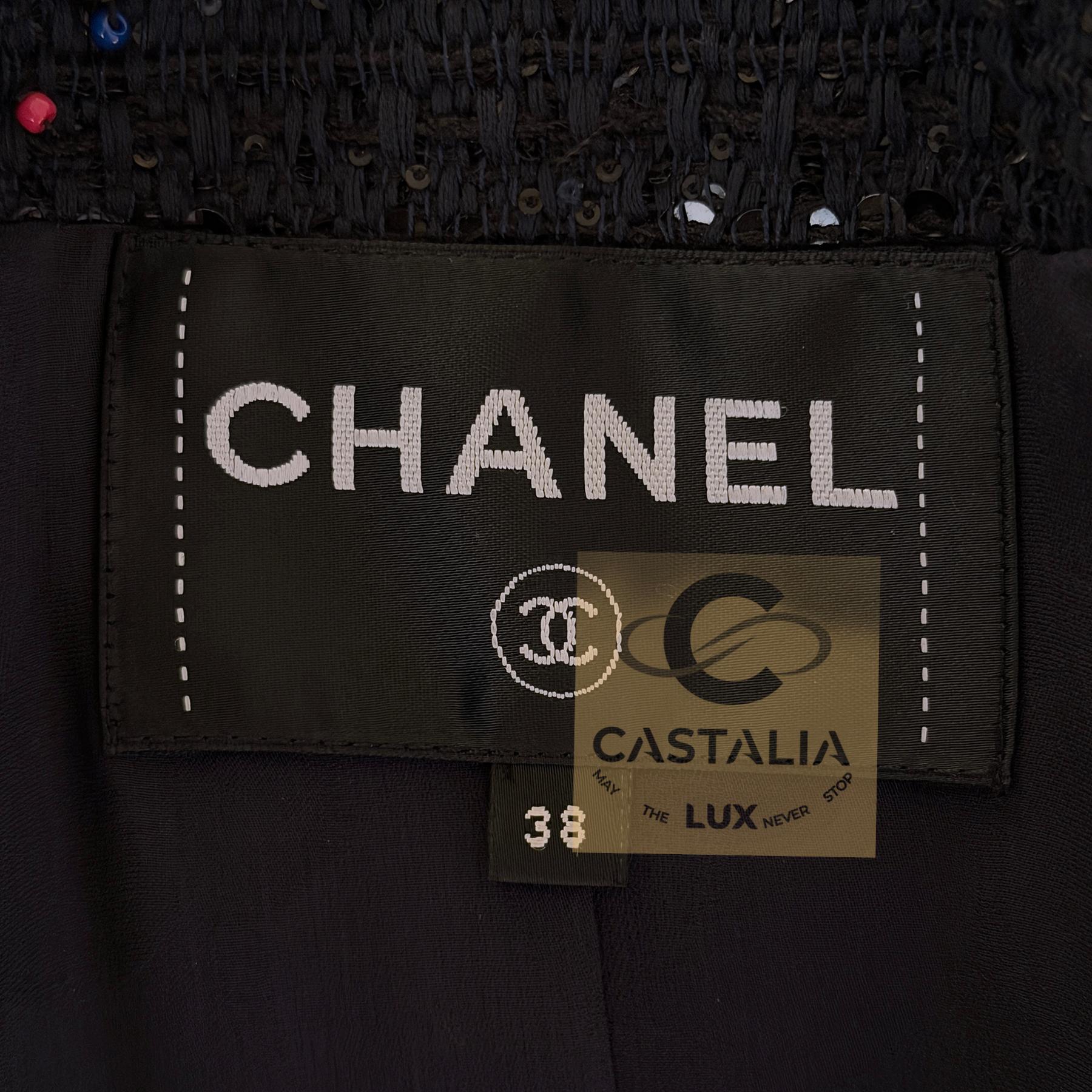 CHANEL 14K$ Jewel Logo Emebellished Twed Mantel 38 FR im Angebot 13