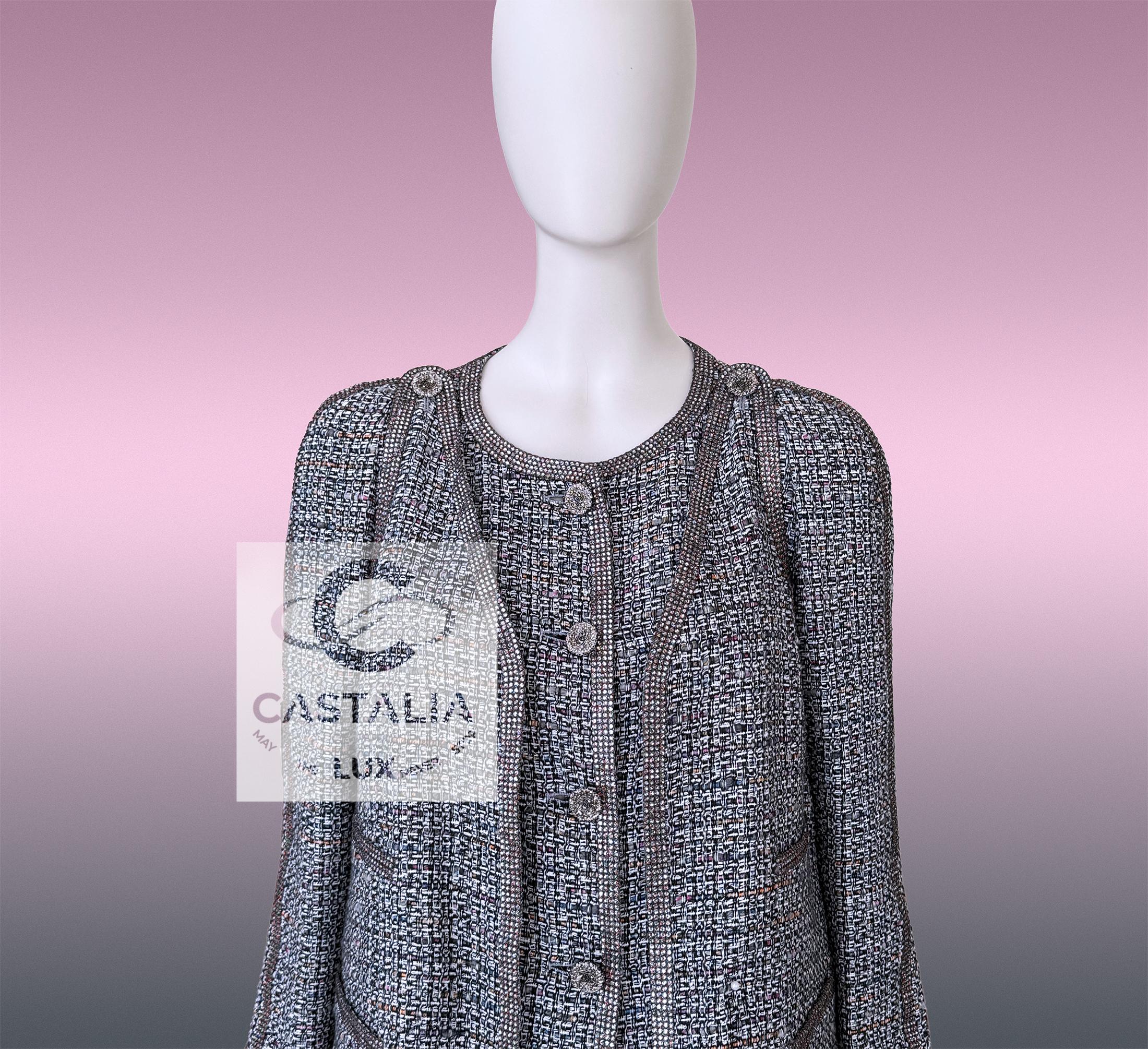 Chanel 14K$ Museum Level mit Juwelen besetzt Tweed Ensemble 36 FR im Angebot 5