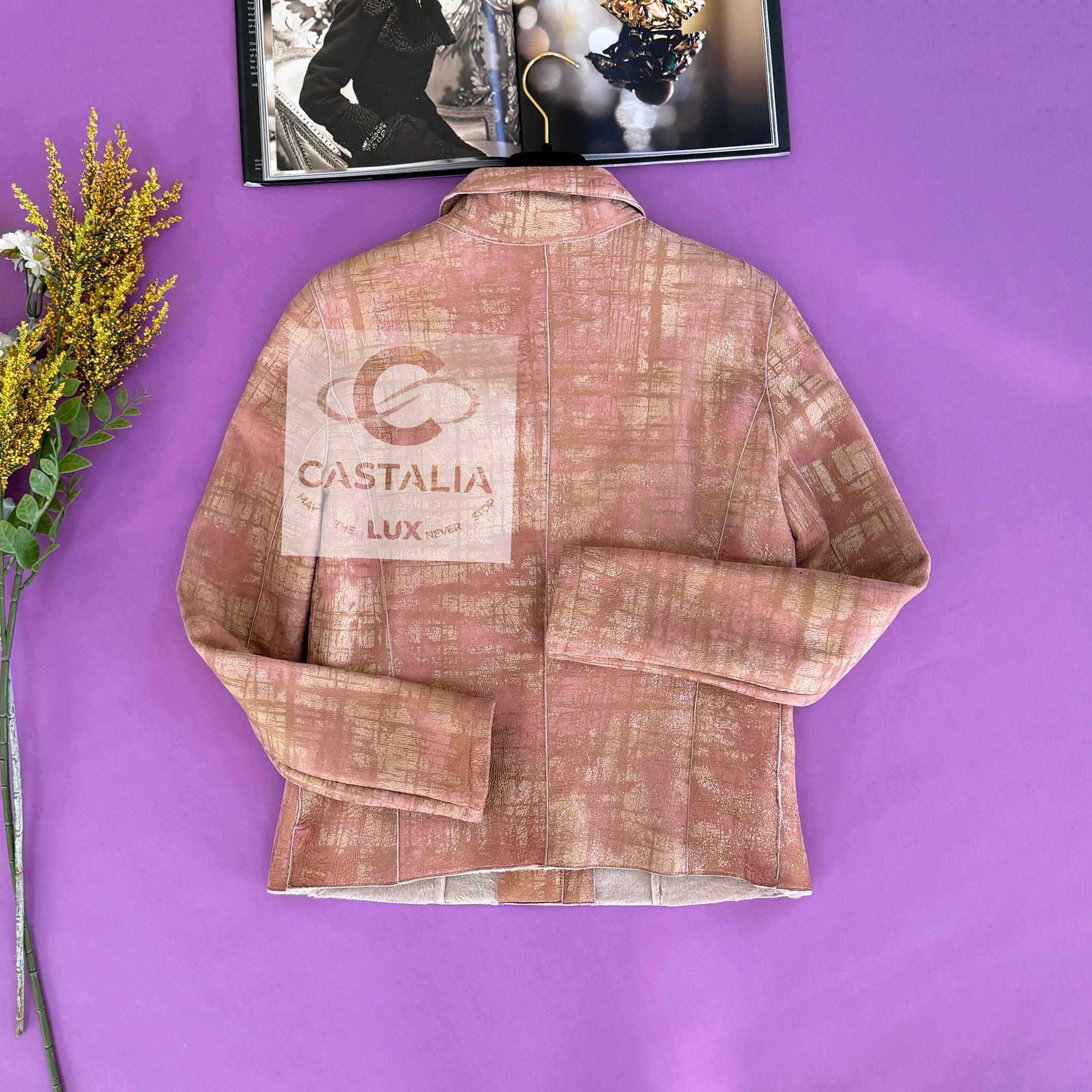 Chanel 14K$ New Iridescent Leather Shearling Jacket 44 FR im Angebot 10