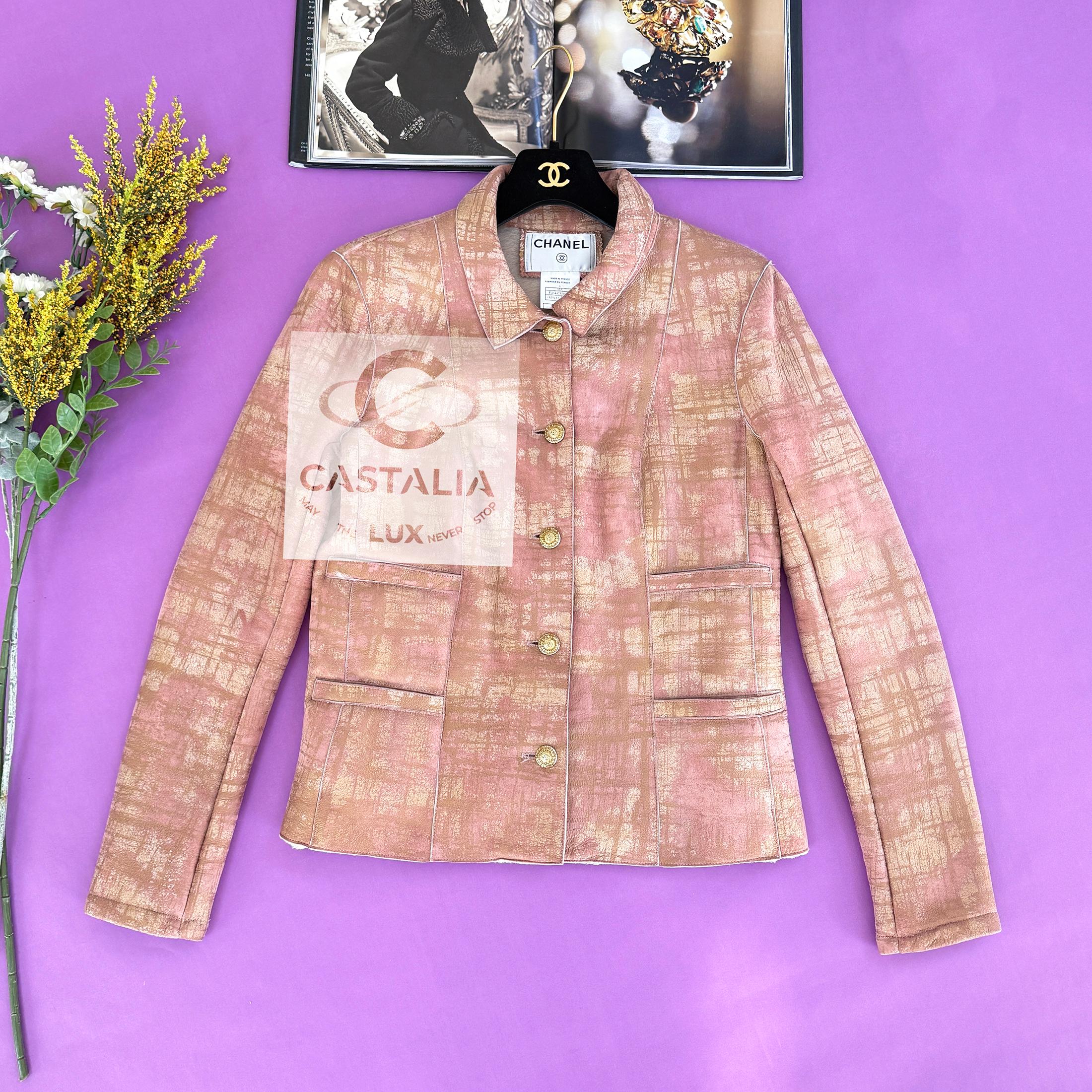 Chanel 14K$ New Iridescent Leather Shearling Jacket 44 FR im Zustand „Neu“ im Angebot in Dubai, AE