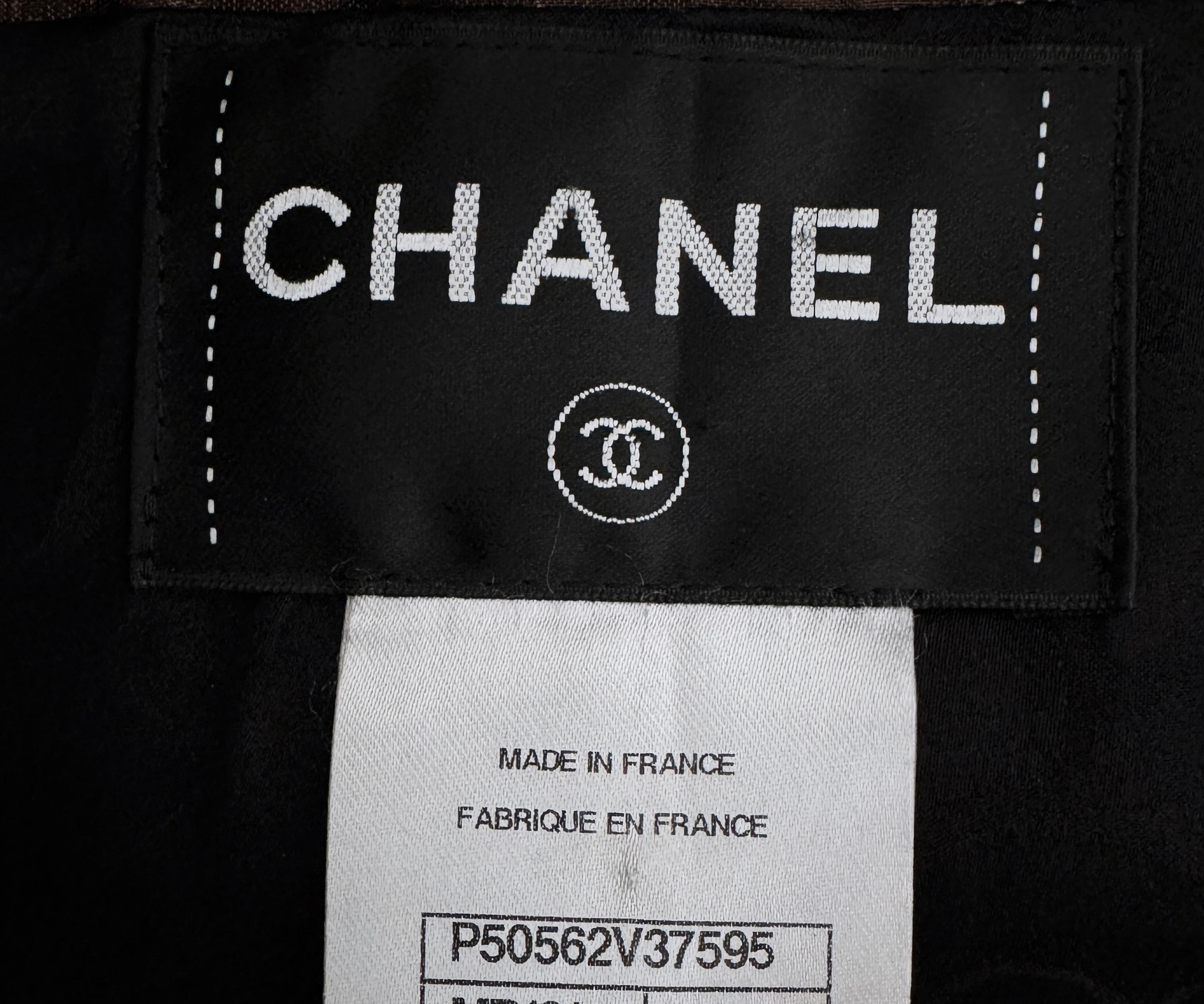 Chanel Paris / Dubaï, veste en tweed noire à rubans, 38 FR 14 carats en vente 15