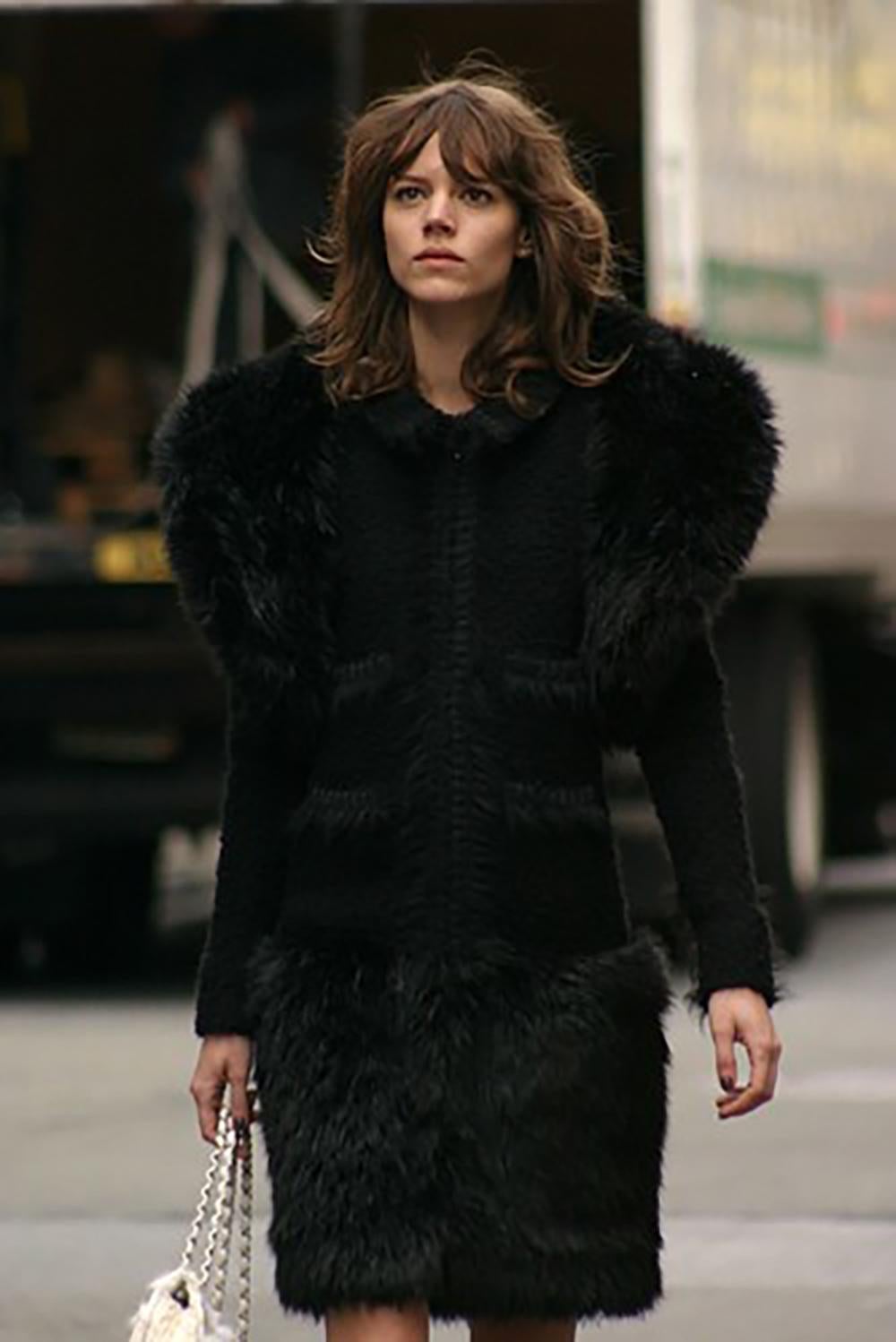Chanel 14K$ Relic Couture Black Coat with Jewel Details 38 FR For Sale 2