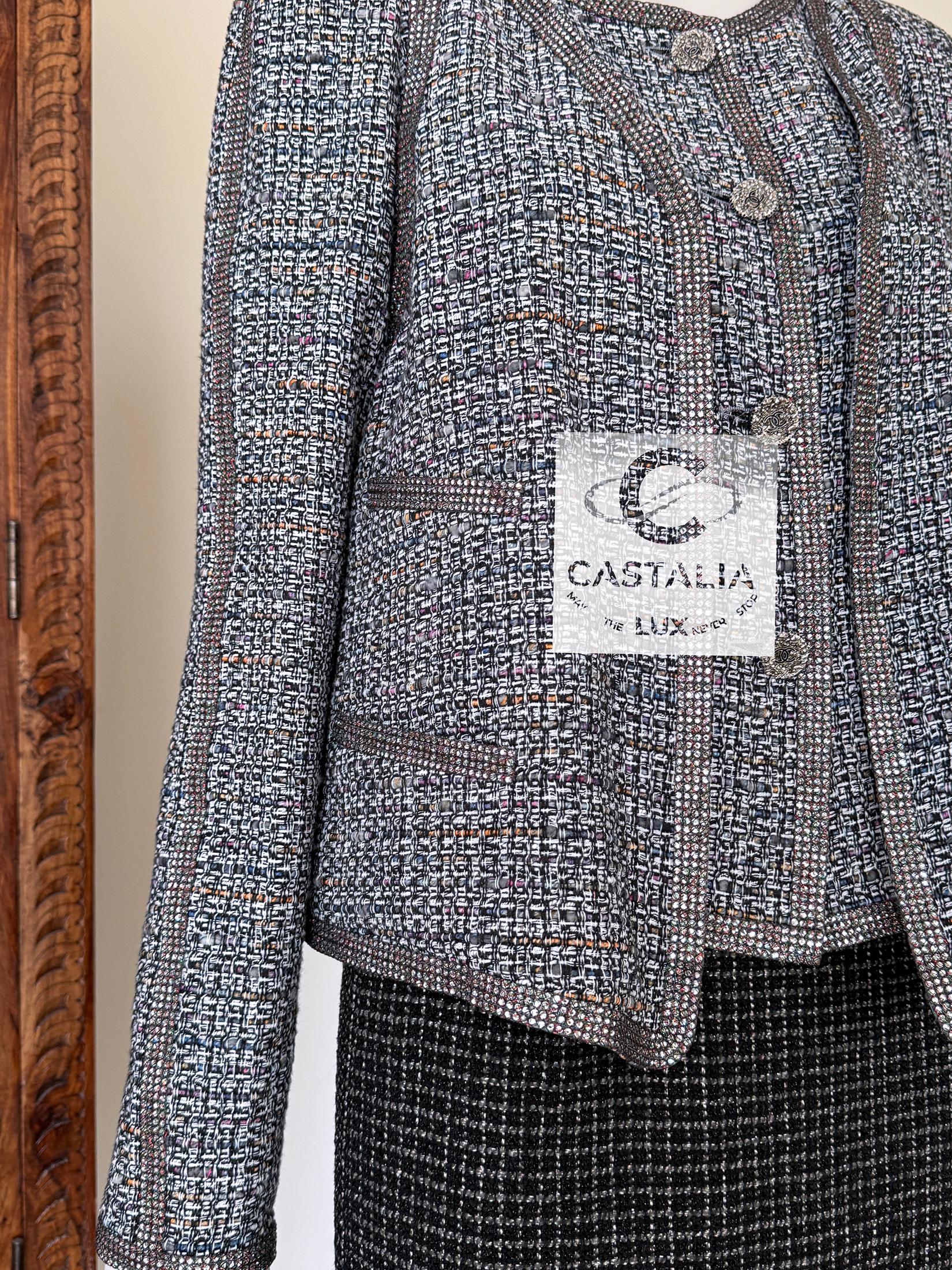 Chanel 14K$ Super Rare Jewel Detail Tweed Ensemble 36 FR For Sale 10