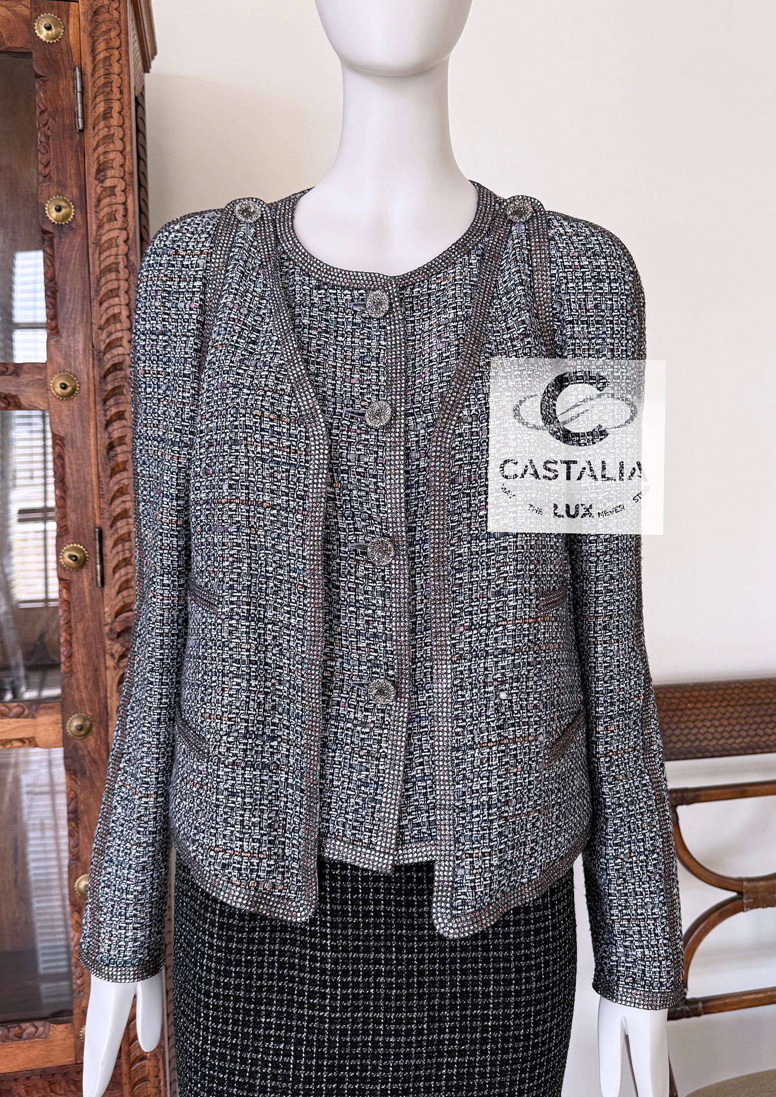 Chanel 14K$ Super Rare Jewel Detail Tweed Ensemble 36 FR For Sale 2