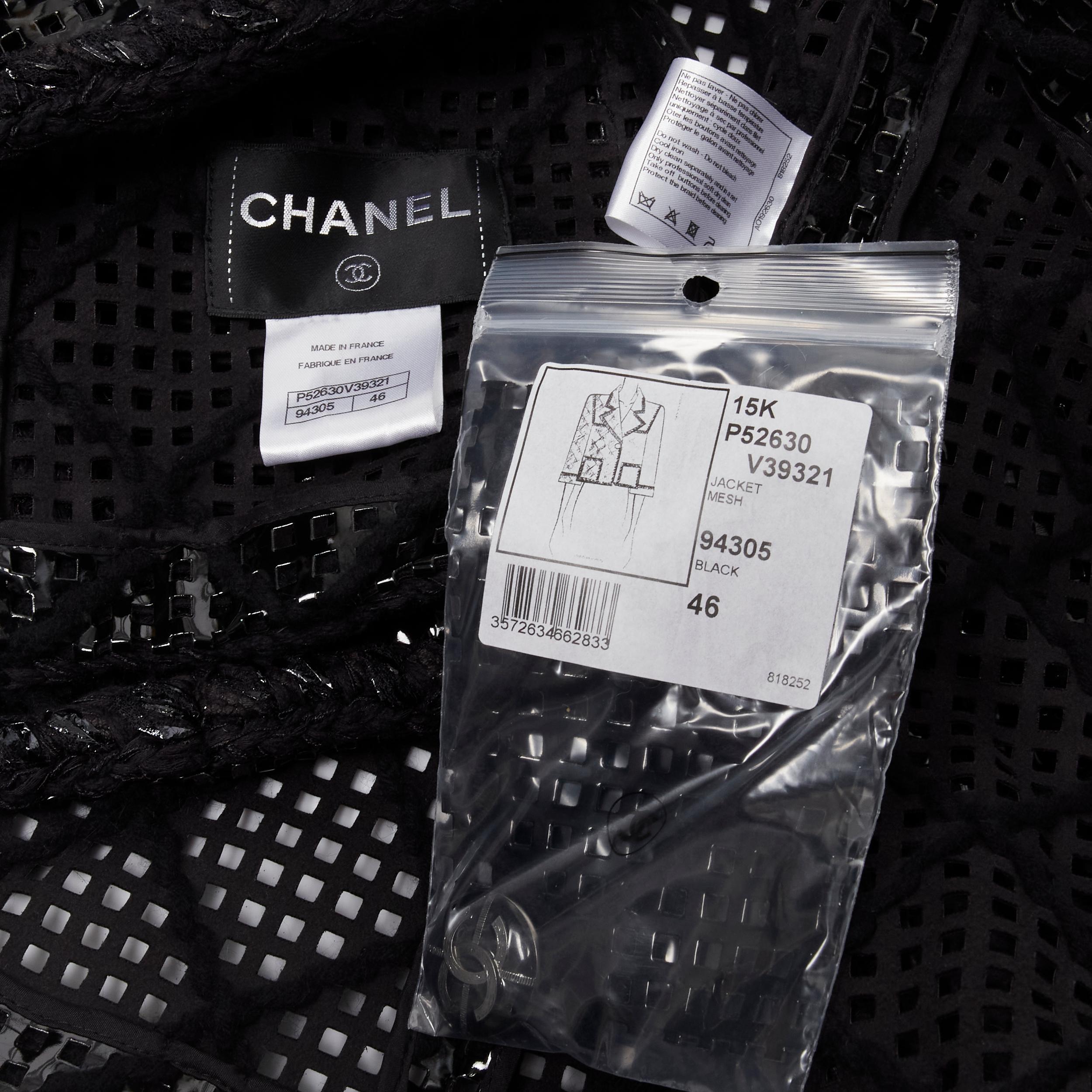 CHANEL 15K Brasserie Gabrielle Runway cutout PVC braided tweed jacket FR46 2XL For Sale 7