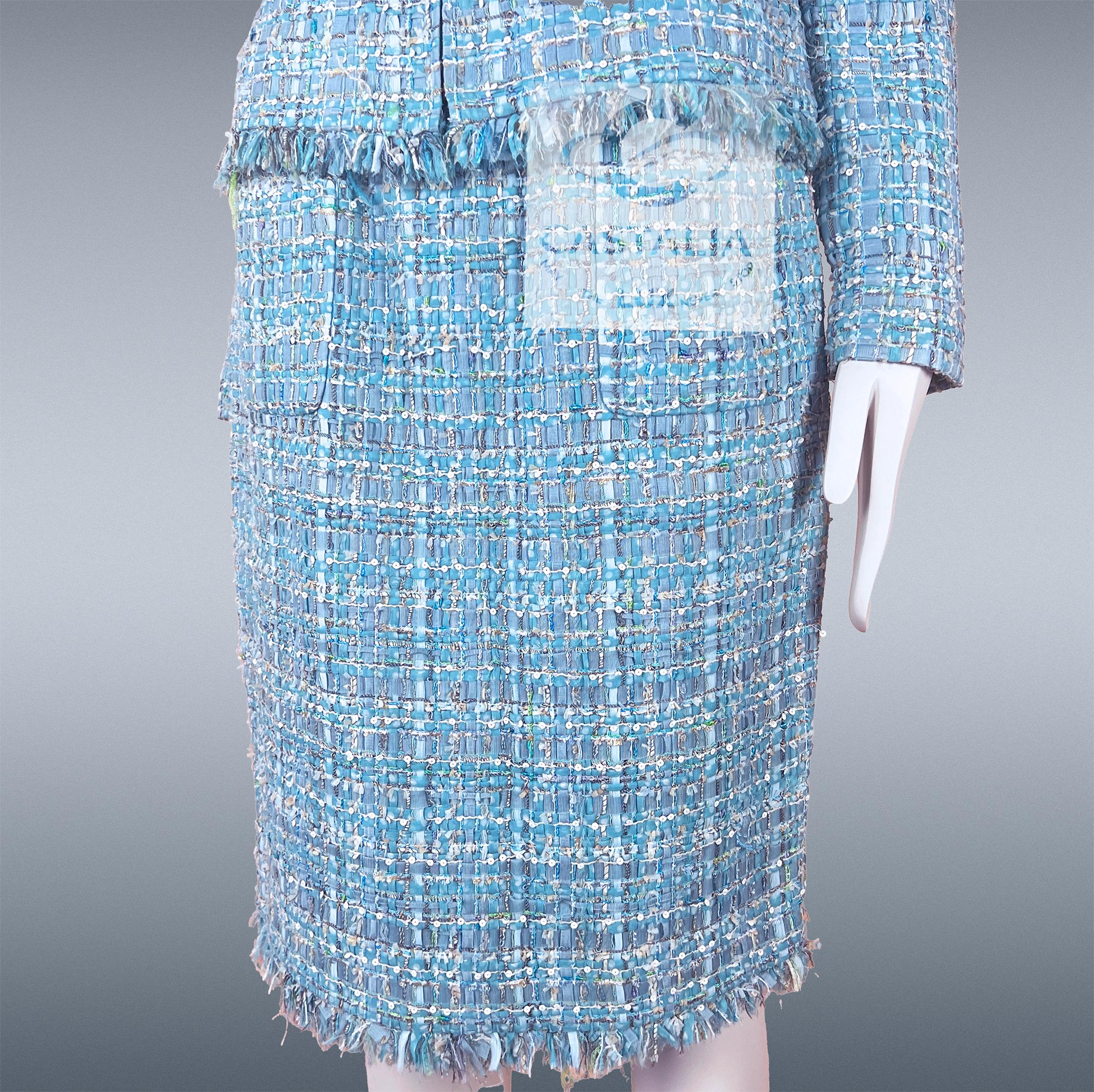 Chanel 15K$ Exquisite Ribbon Tweed Suit 40 FR For Sale 9
