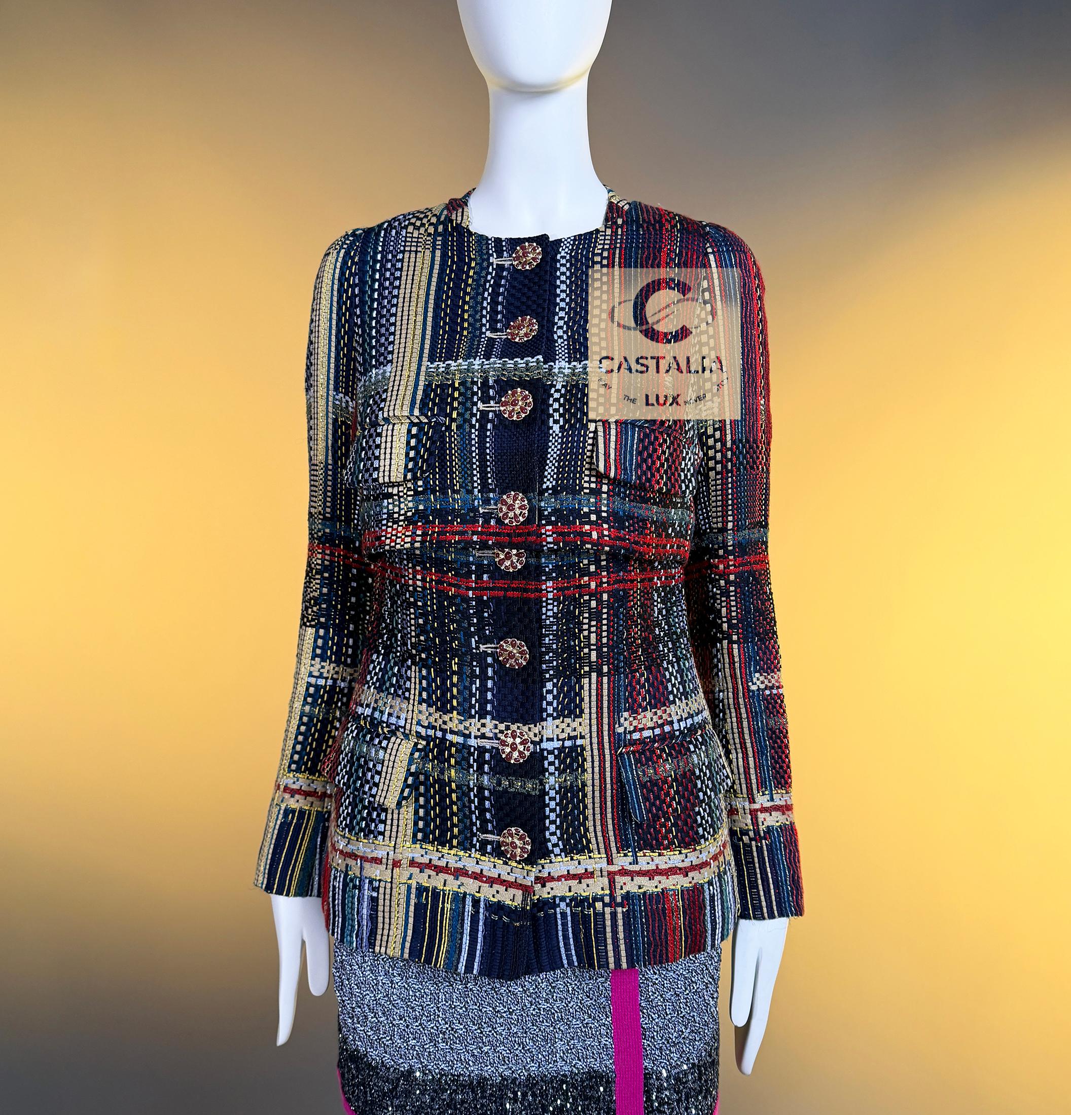 CHANEL 15K$ New Paris / Dubai Ribbon Tweed Ensemble 36 FR en vente 2