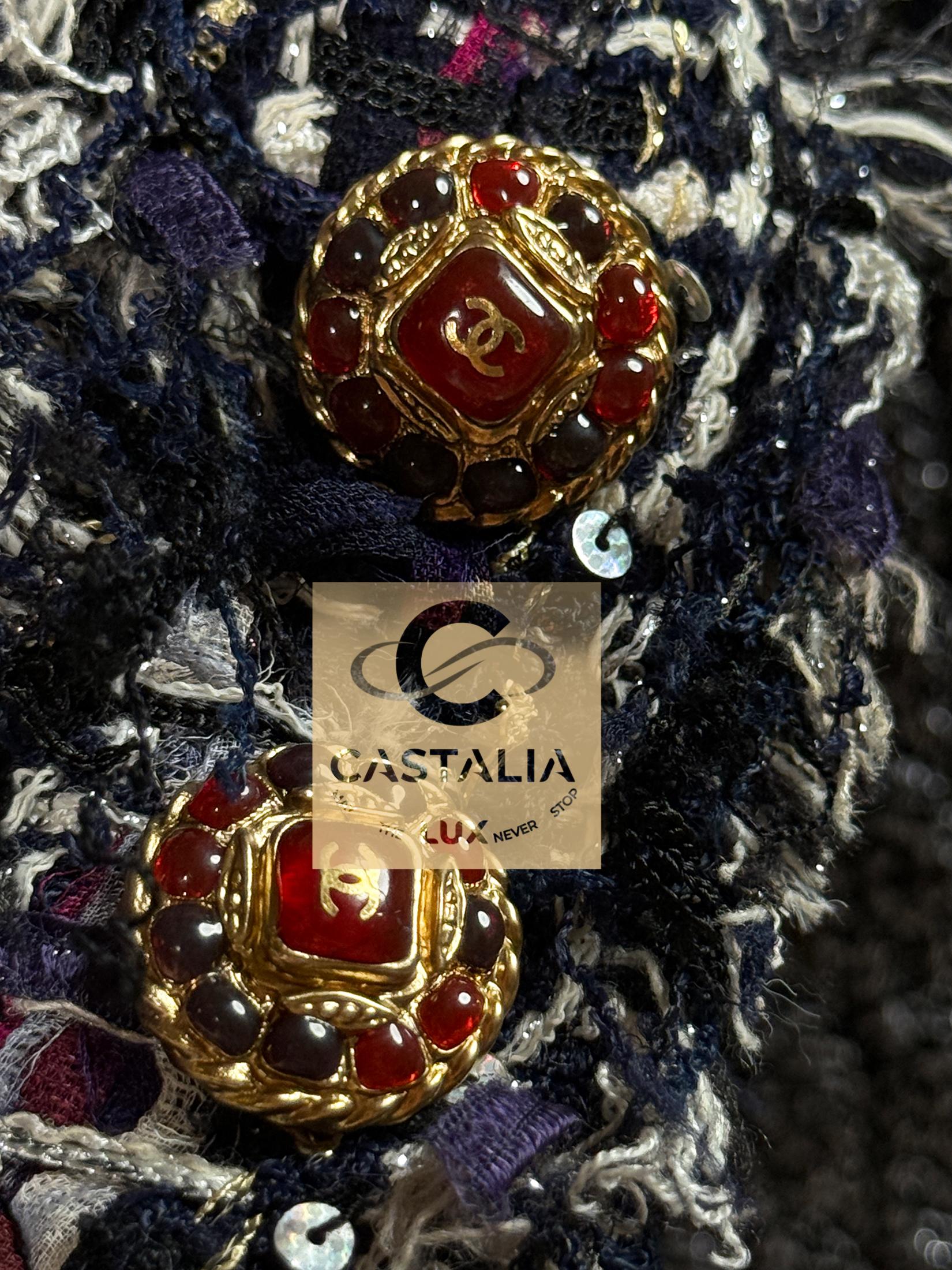 CHANEL 15K$ Paris / Venise Veste en tweed à rubans 34 FR en vente 6