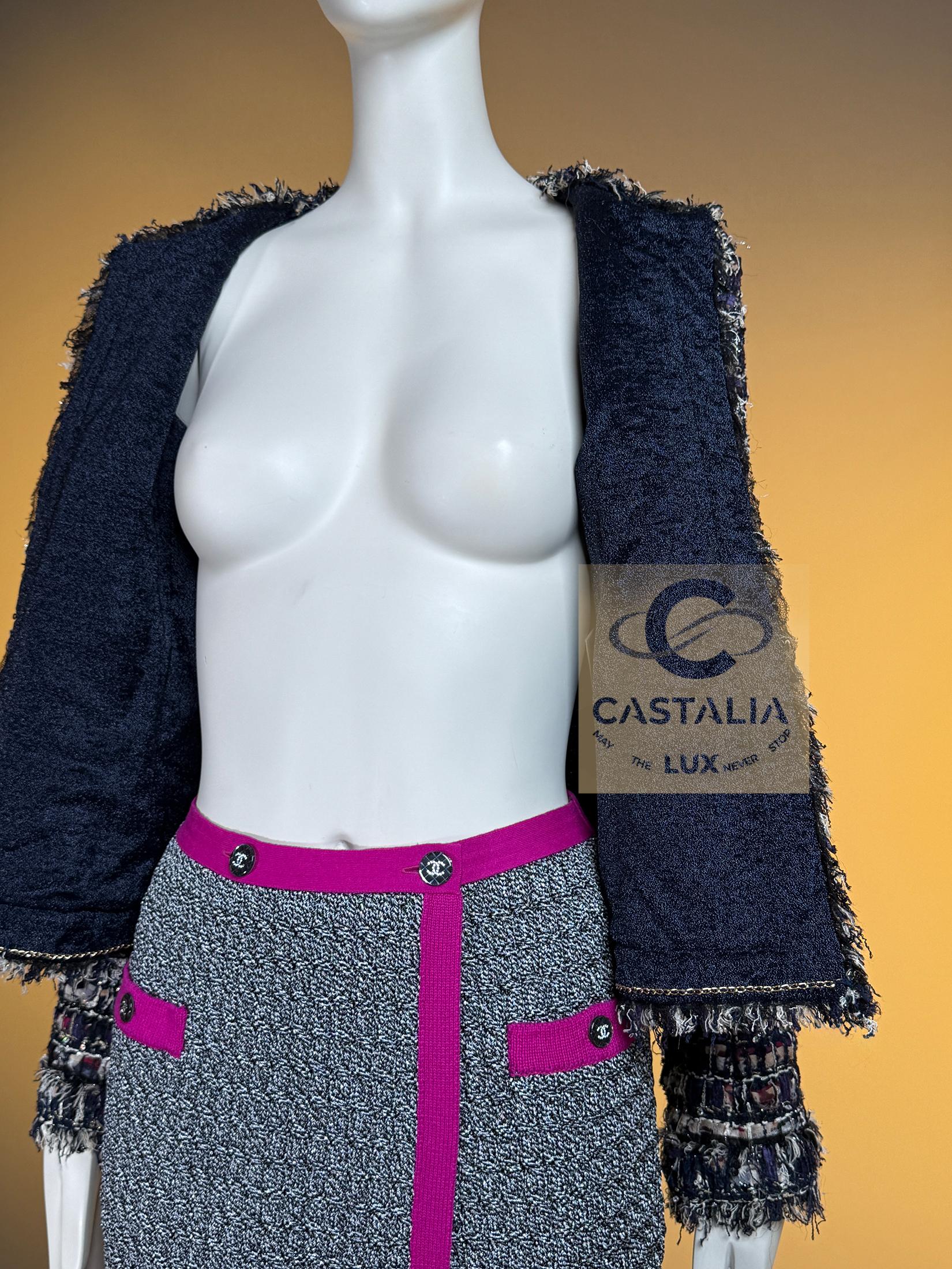 CHANEL 15K$ Paris / Venise Veste en tweed à rubans 34 FR en vente 11