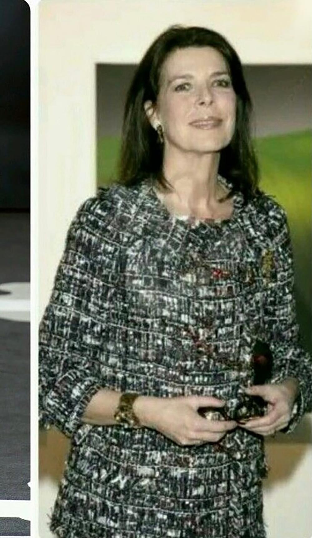 CHANEL 15K$ Paris / Venise Veste en tweed à rubans 34 FR en vente 1