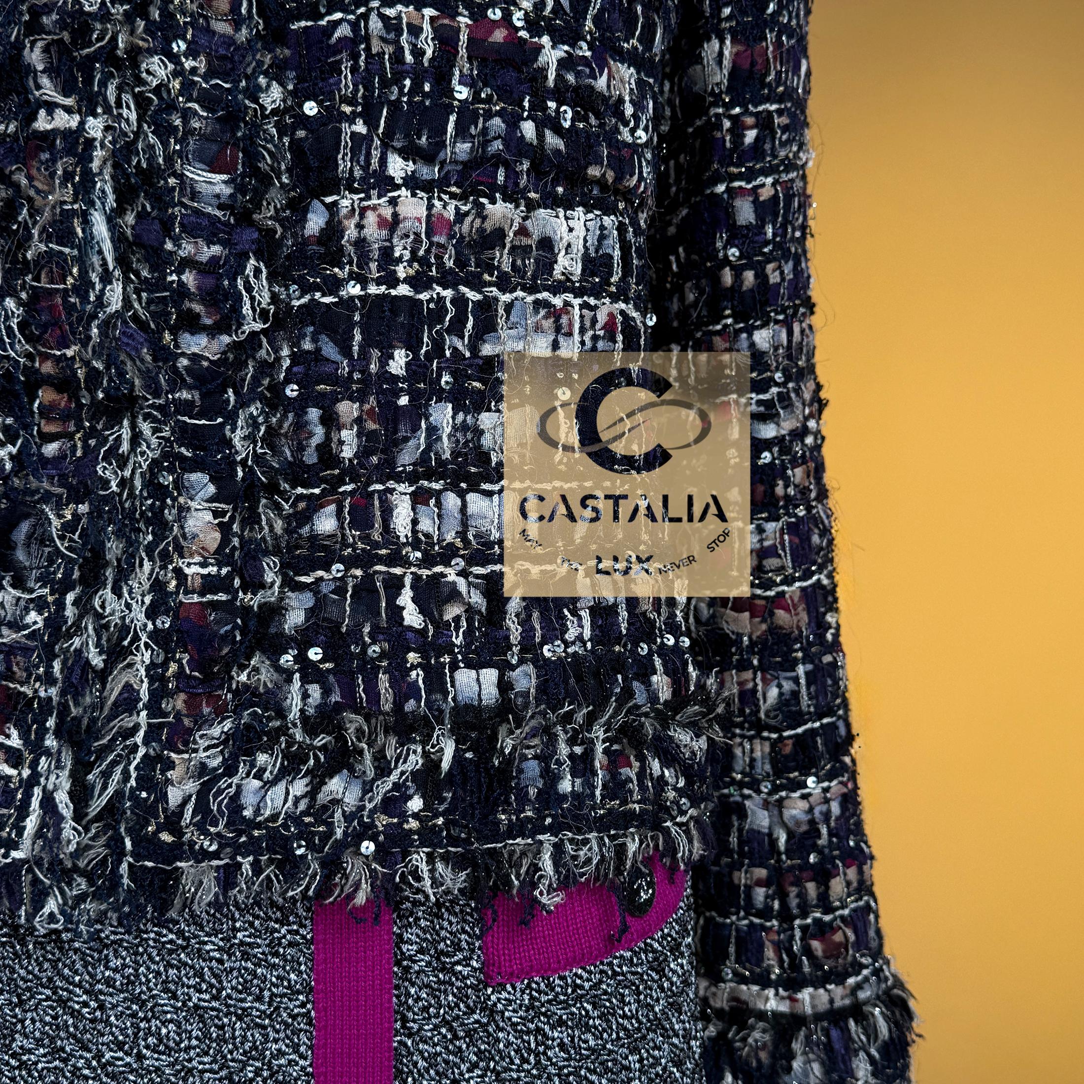 CHANEL 15K$ Paris / Venise Veste en tweed à rubans 34 FR en vente 4