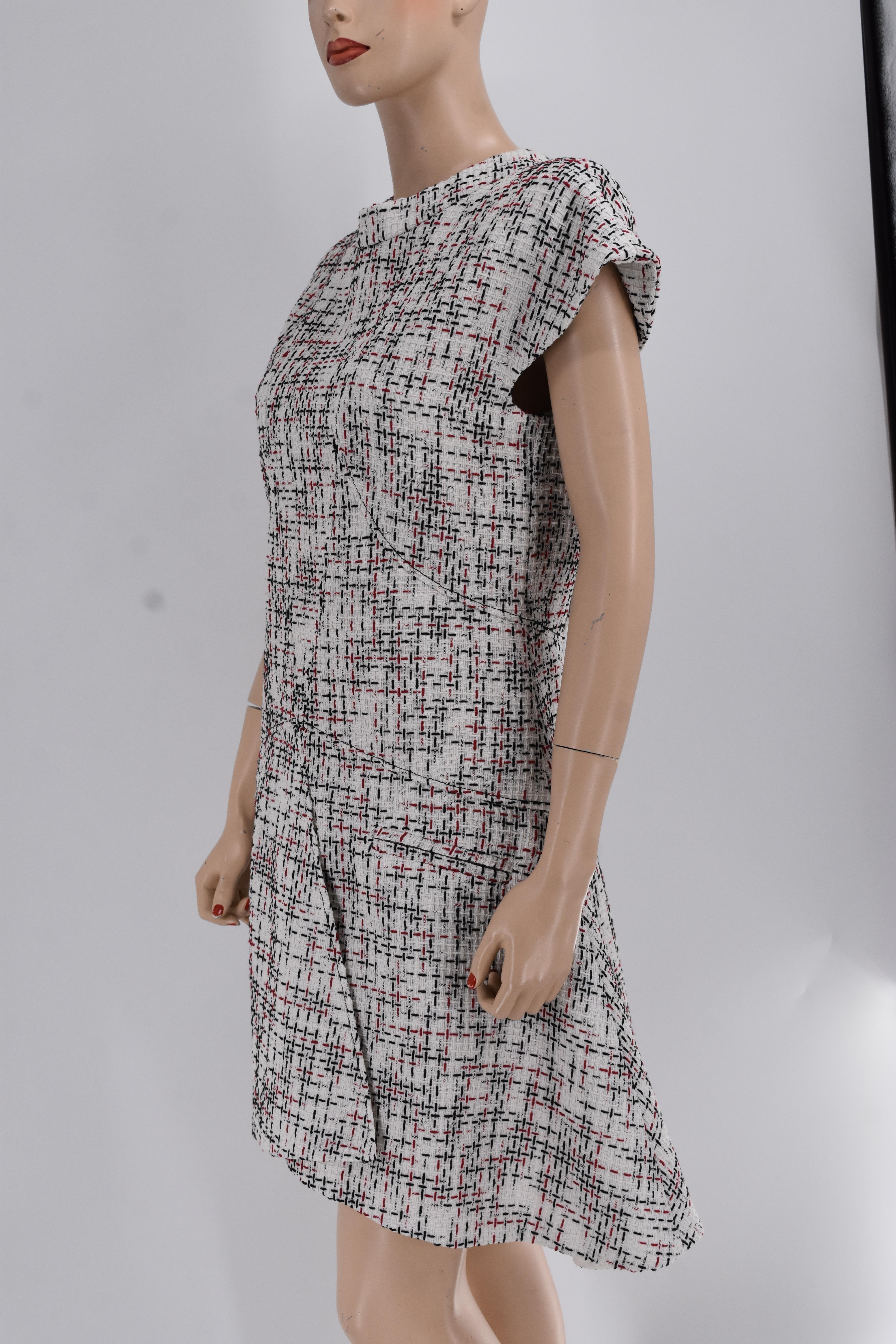 Chanel dress from Chanel Spring 2015 collection. This is new with tag.