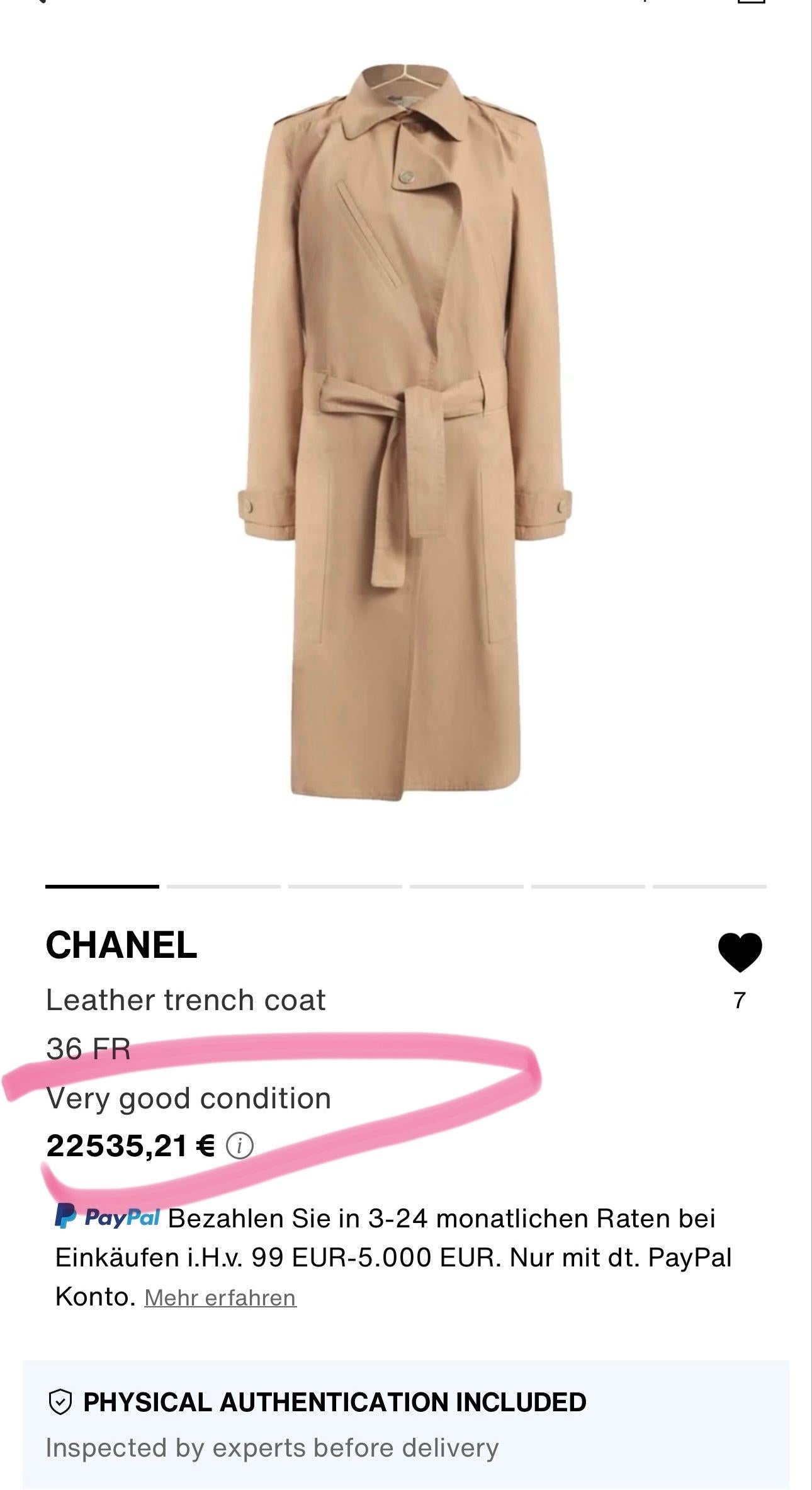 Luxurious Chanel nude beige leather maxi trench coat with marvellous CC logo silk brocade lining : boutique price 16,200$ (!)
- from Runway of Paris / DUBAI Cruise Collection
- CC logo gold-tone buttons
Size mark 38 FR. Kept unworn, condition is