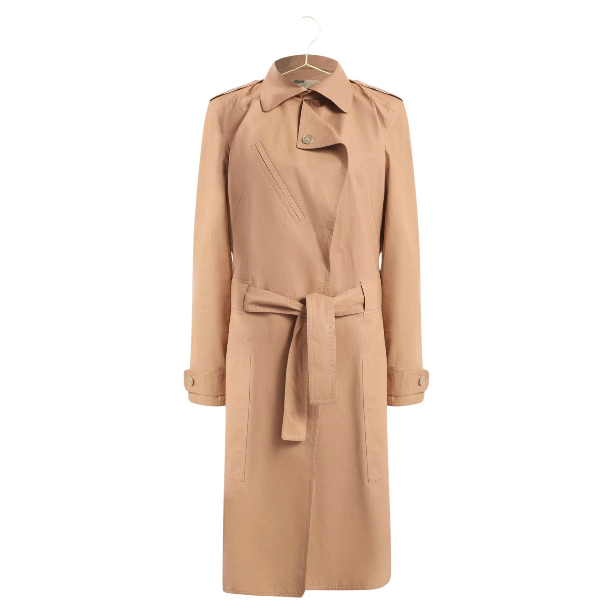 Chanel 16K$ Luxurious Paris / Dubai Runway Trench Coat For Sale