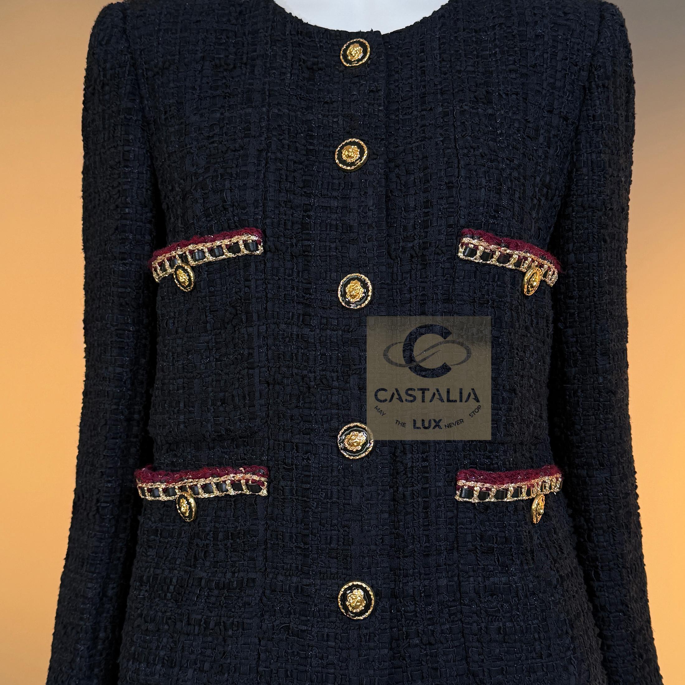 Chanel 16K$ Nuova 2021 Leggendaria Giacca in Tweed con Nastro Nero 36 FR in vendita 6