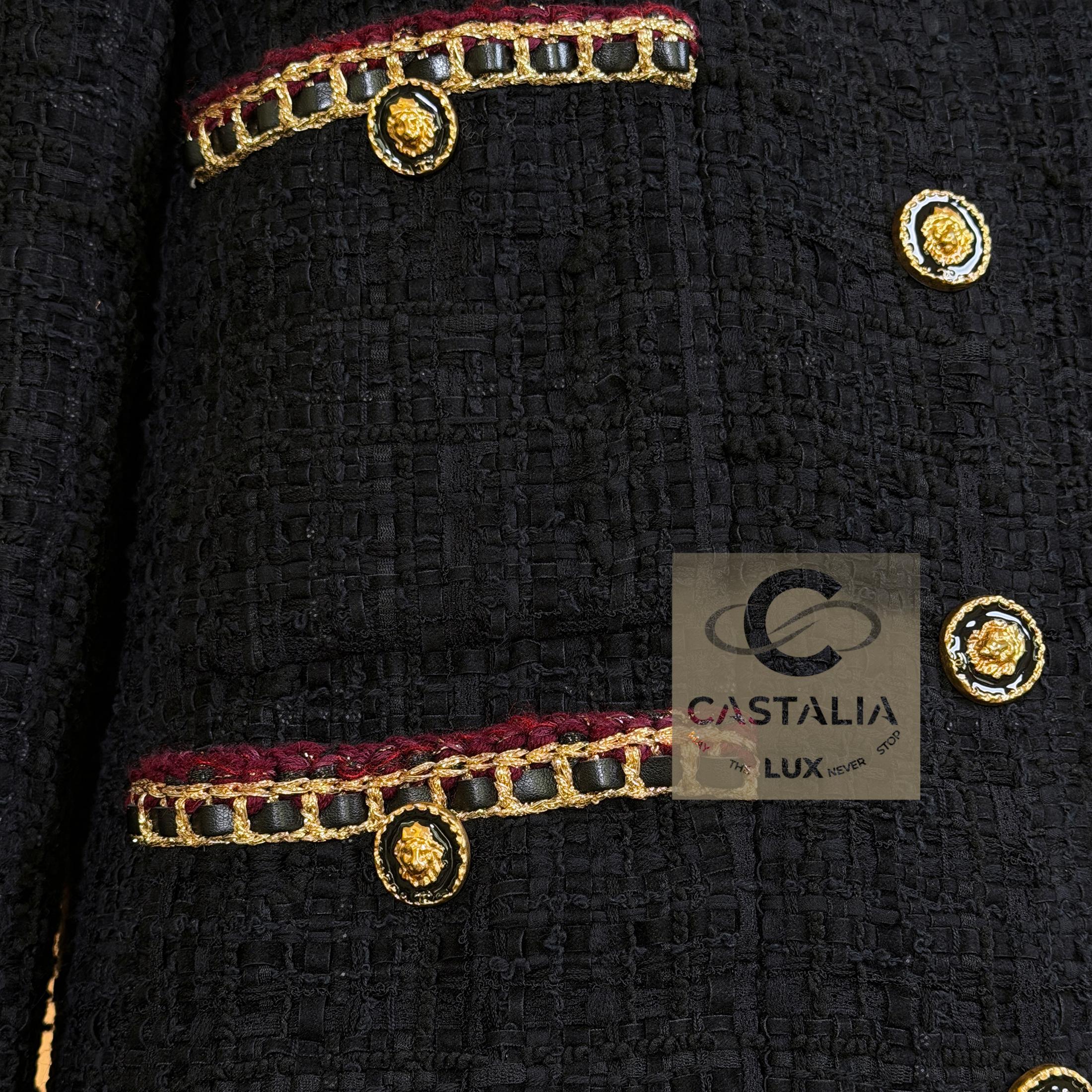 Chanel 16K$ Nuova 2021 Leggendaria Giacca in Tweed con Nastro Nero 36 FR in vendita 8