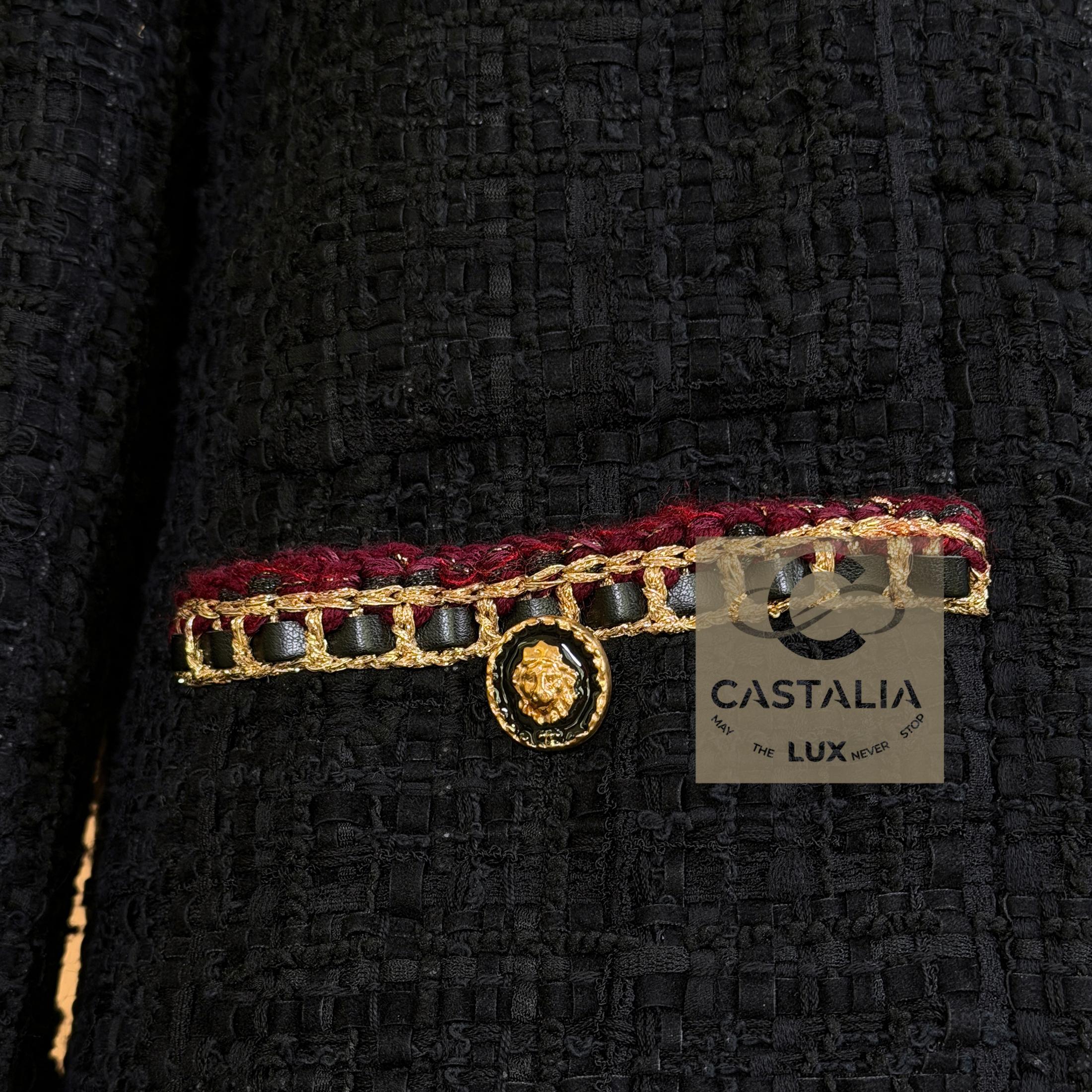 Chanel 16K$ Nuova 2021 Leggendaria Giacca in Tweed con Nastro Nero 36 FR in vendita 12
