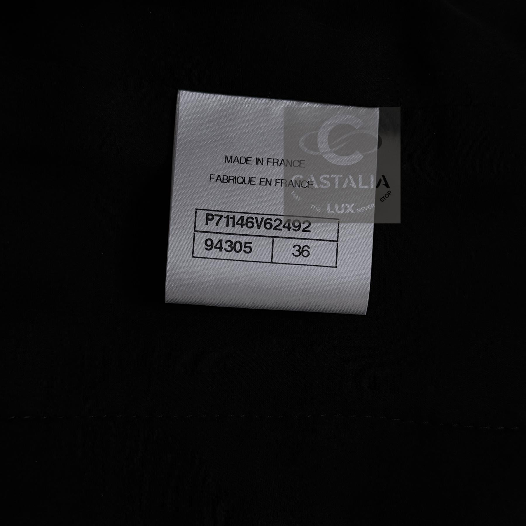 Chanel 16K$ Nuova 2021 Leggendaria Giacca in Tweed con Nastro Nero 36 FR in vendita 15