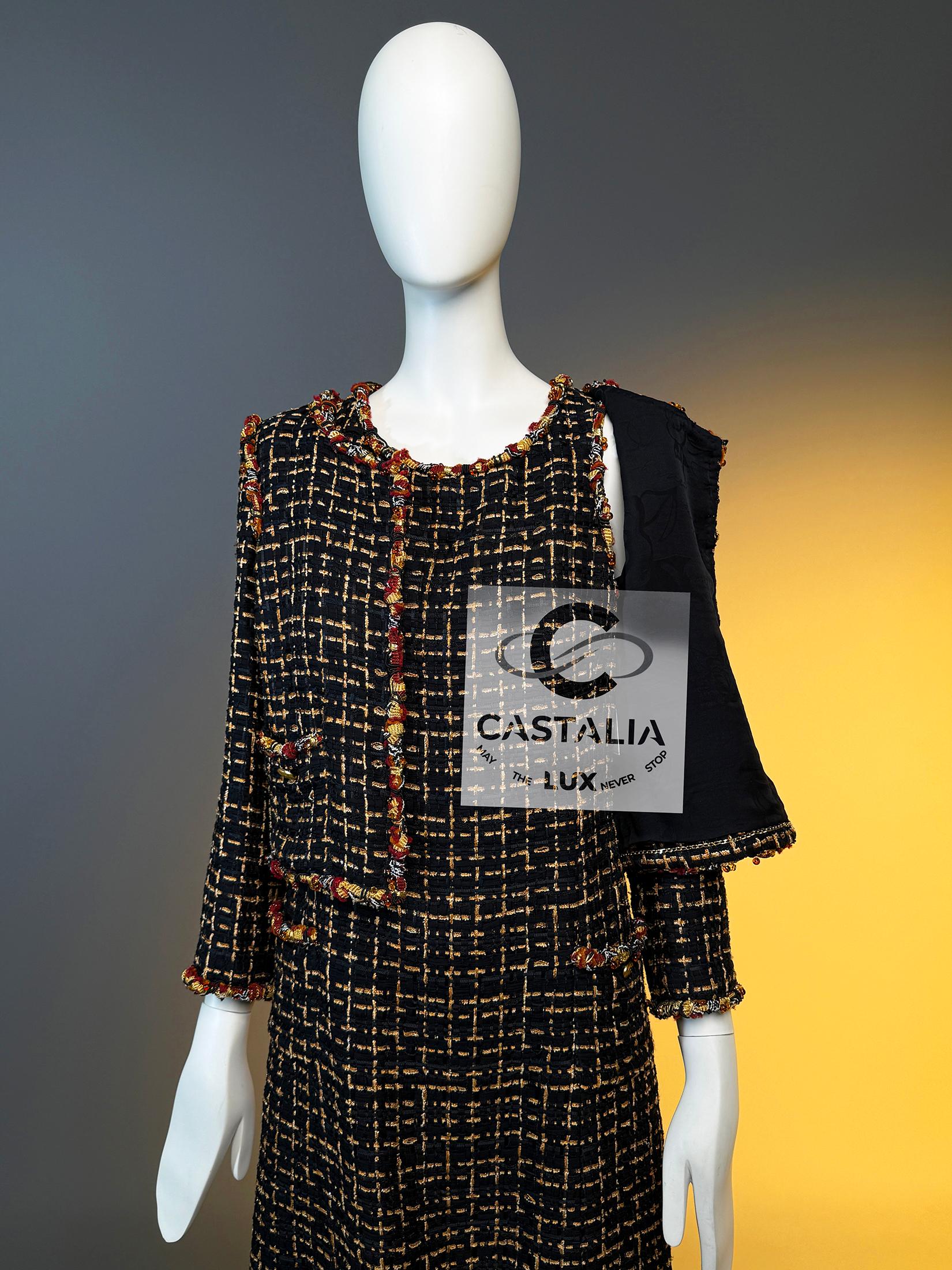 Chanel 16K$ New Paris / Saint-Tropez Ribbon Tweed Ensemble 36 FR For Sale 9