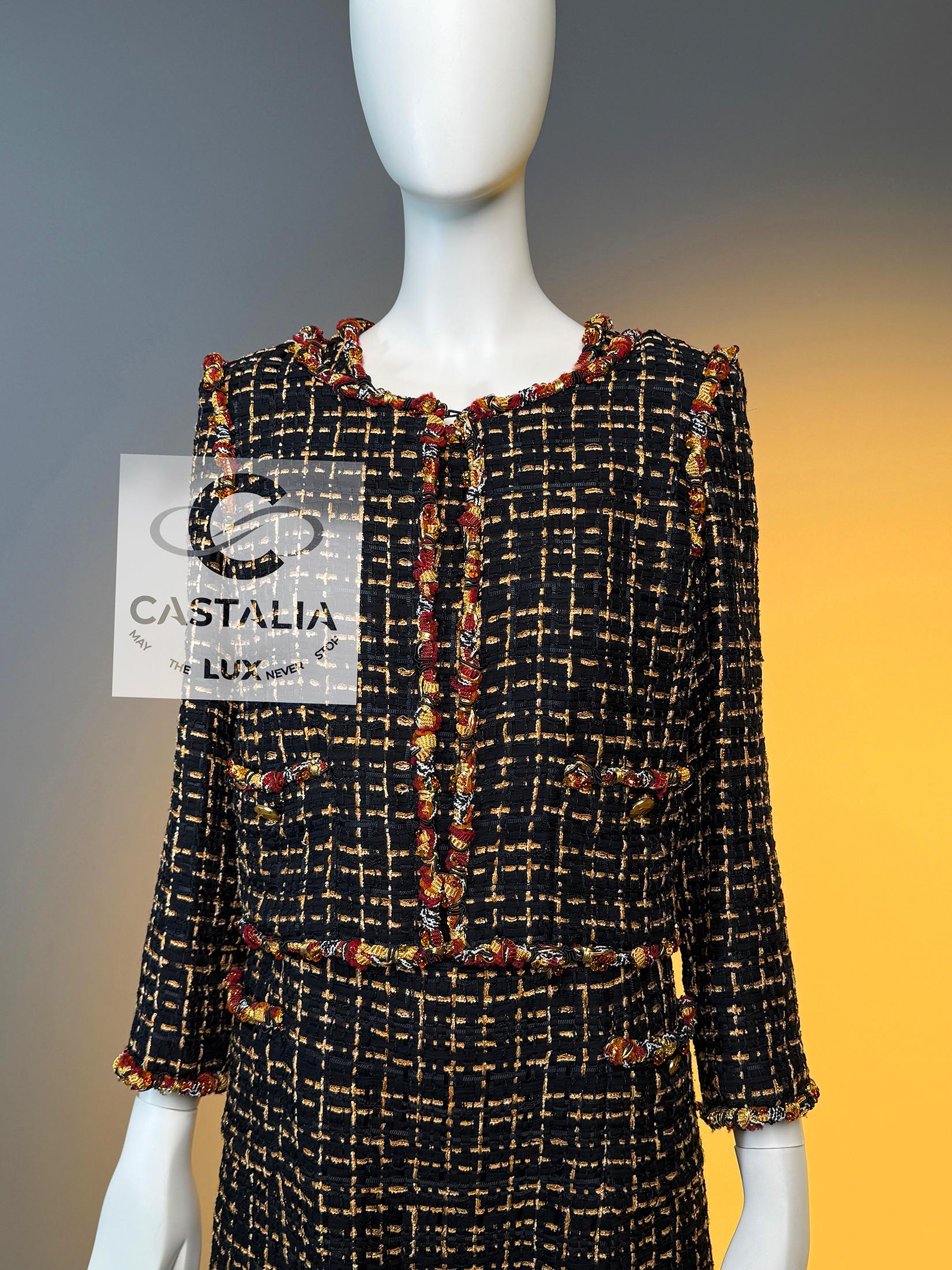 Women's or Men's Chanel 16K$ New Paris / Saint-Tropez Ribbon Tweed Ensemble 36 FR For Sale