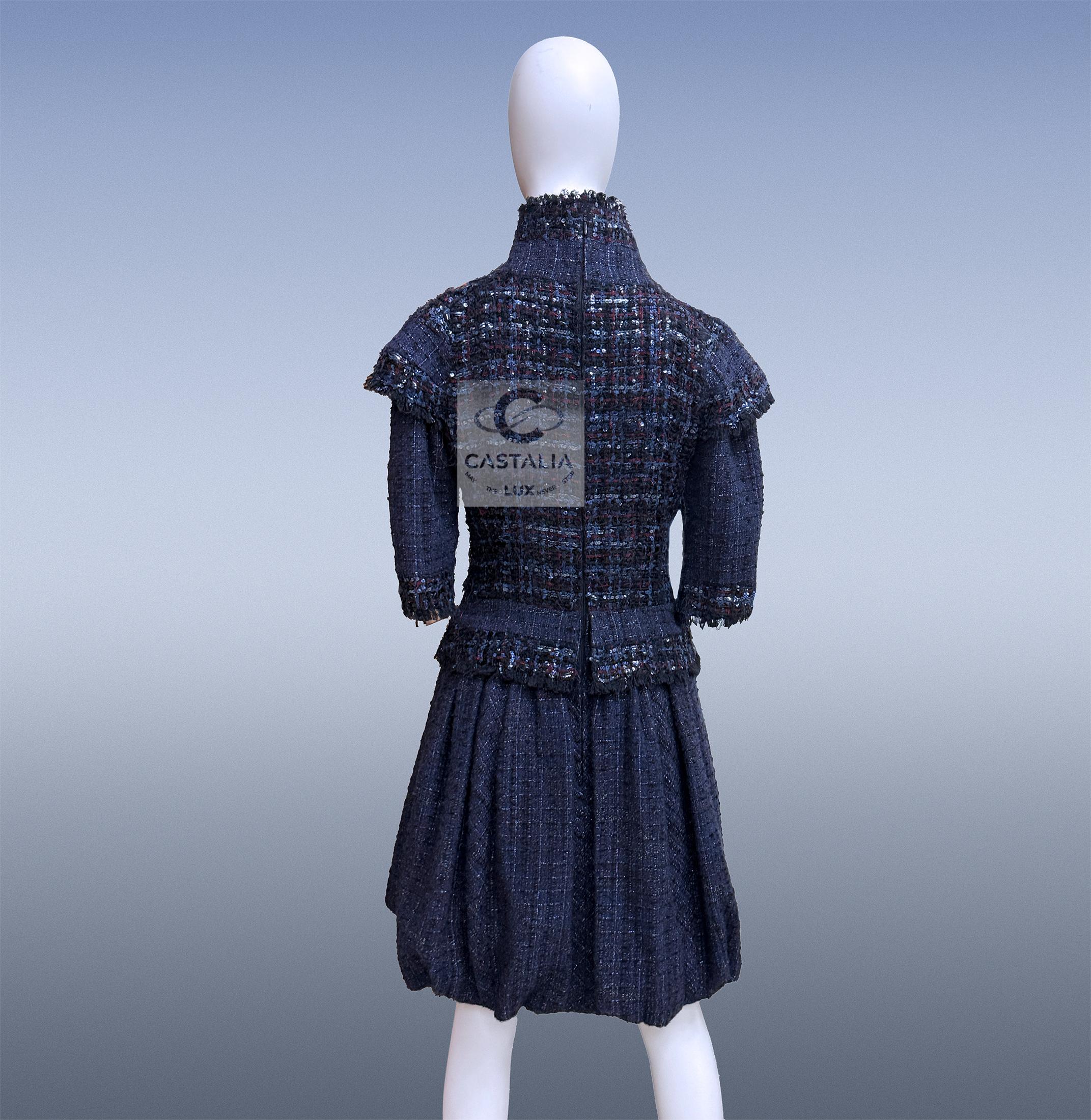 CHANEL 16K$ Paris / Edinburgh Museum Level Tweed Dress 36 FR en vente 9