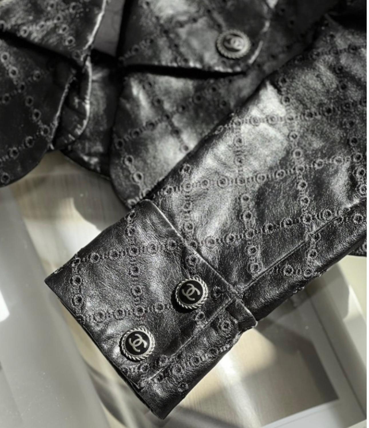 Chanel 16K$ Quilted 2022 Black Leather Jacket 2