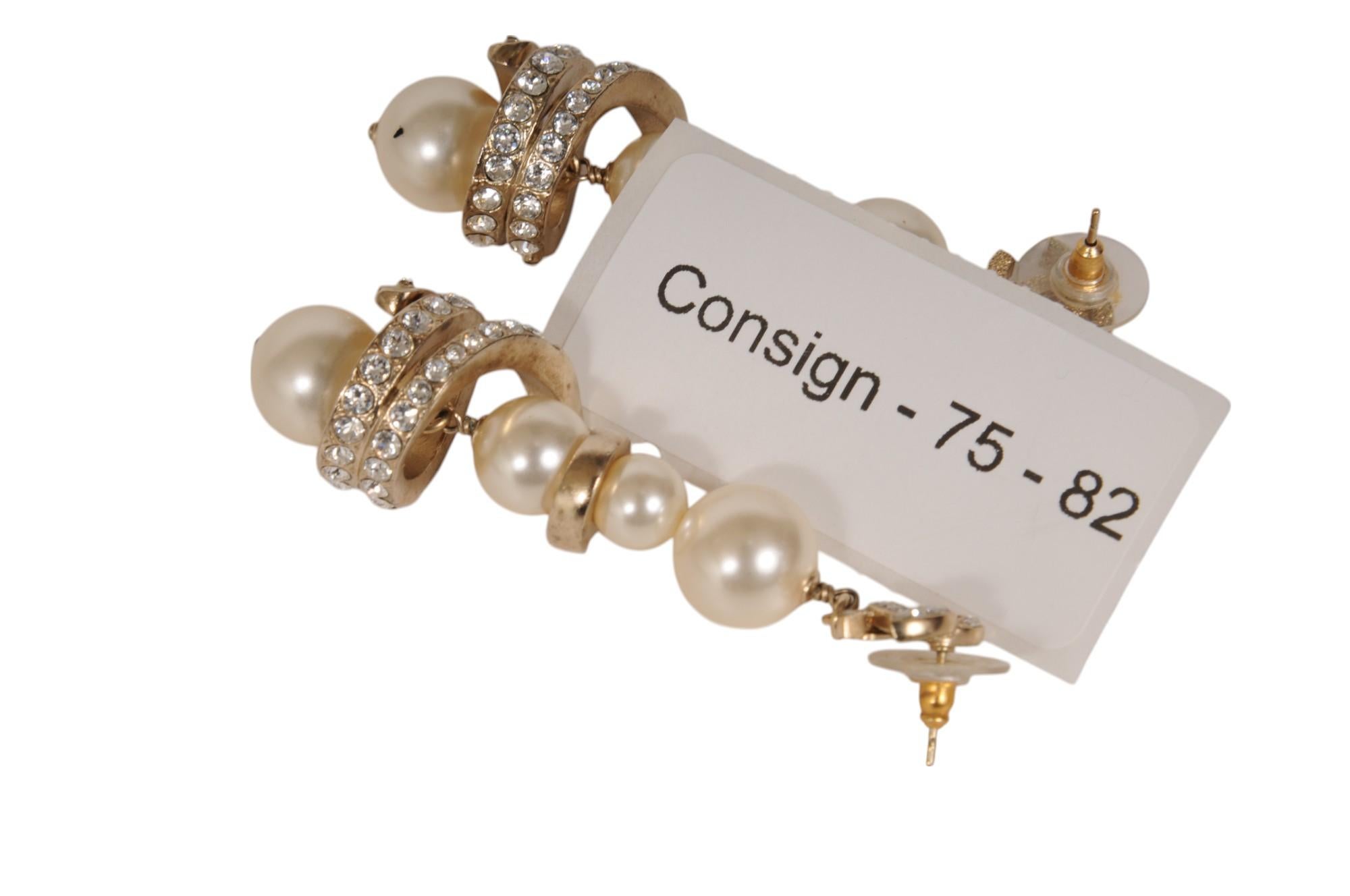 Chanel 17A CC Logo Boucles d'oreilles perle spirale torsadée Or Argent Cristal en vente 4