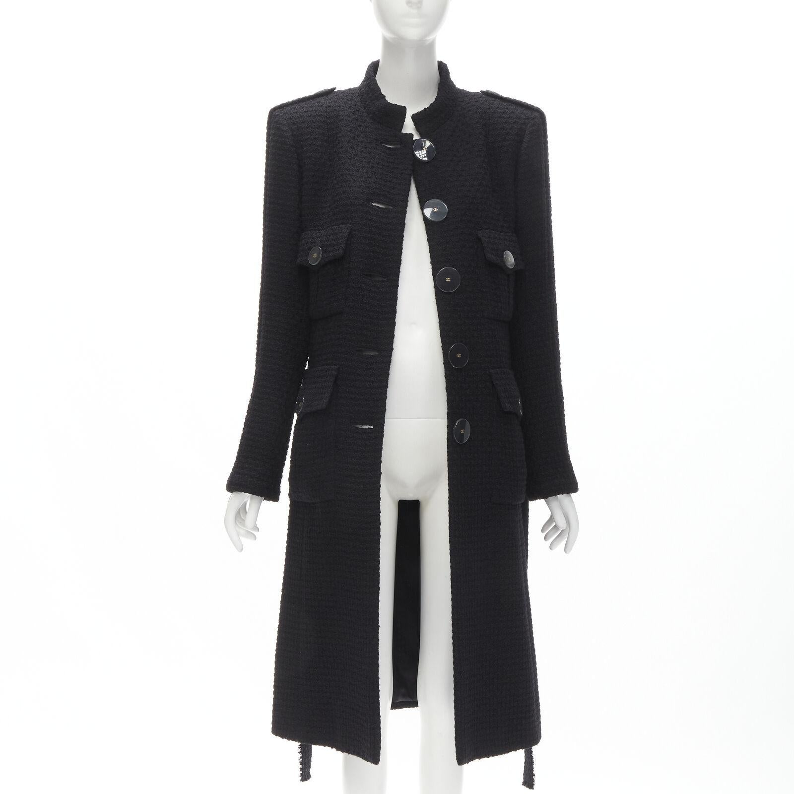 Black CHANEL 17A Paris Cosmopolite black tweed CC button 4-pocket  belted coat FR44 XL For Sale