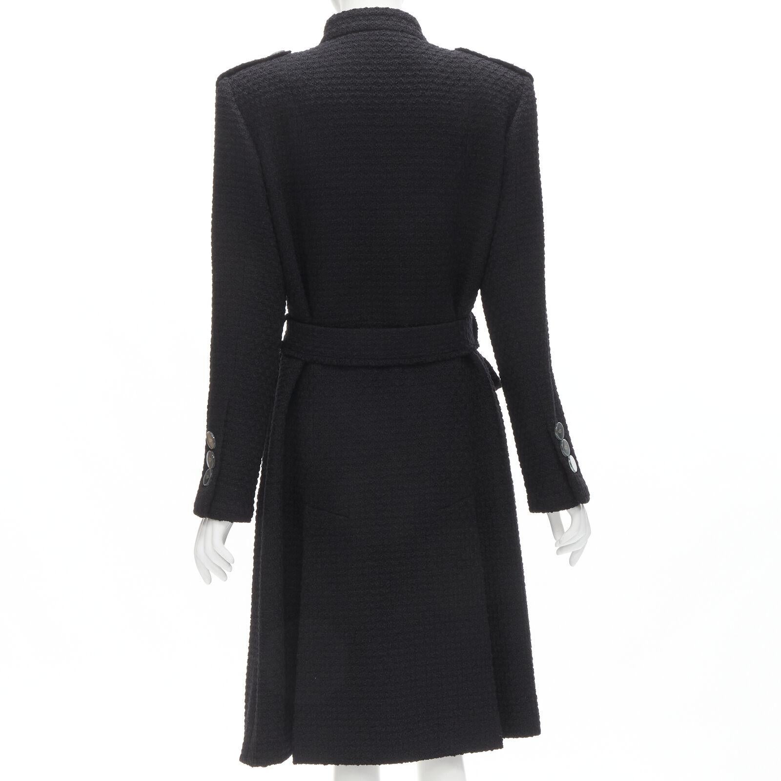 CHANEL 17A Paris Cosmopolite black tweed CC button 4-pocket  belted coat FR44 XL For Sale 1