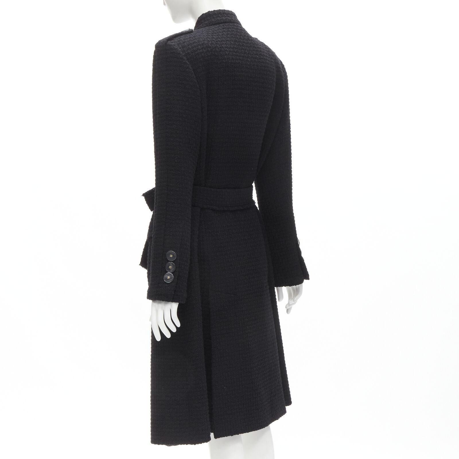 CHANEL 17A Paris Cosmopolite black tweed CC button 4-pocket  belted coat FR44 XL For Sale 2