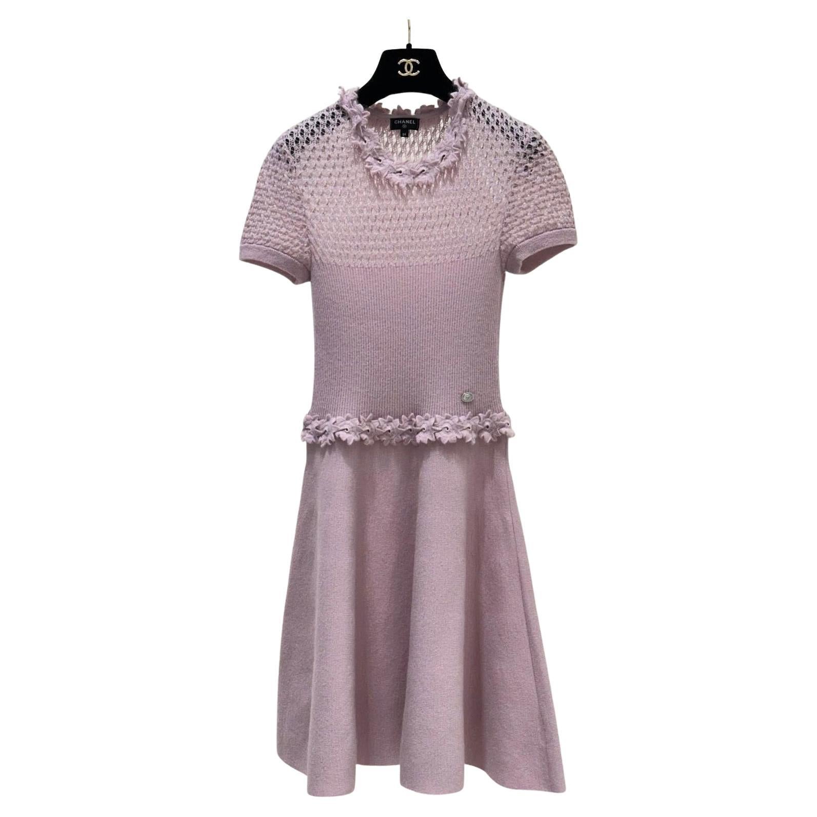 Chanel 17A Pink Flower Trim Embroidery Knit Dress Sz.34