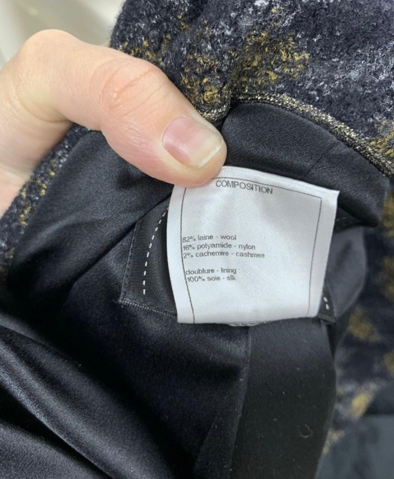 Manteau en tweed extrêmement rare Paris / Dallas 17 carats Chanel 5