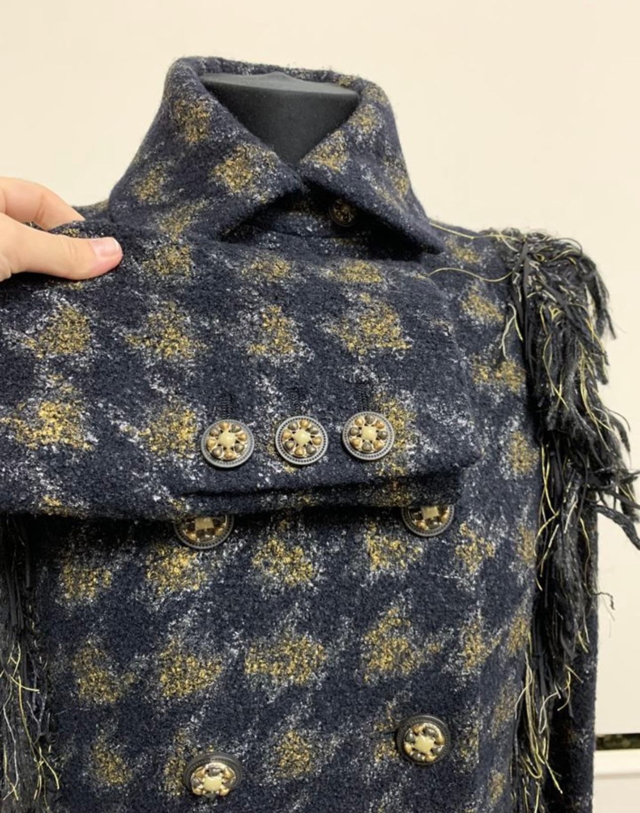 Noir Manteau en tweed extrêmement rare Paris / Dallas 17 carats Chanel