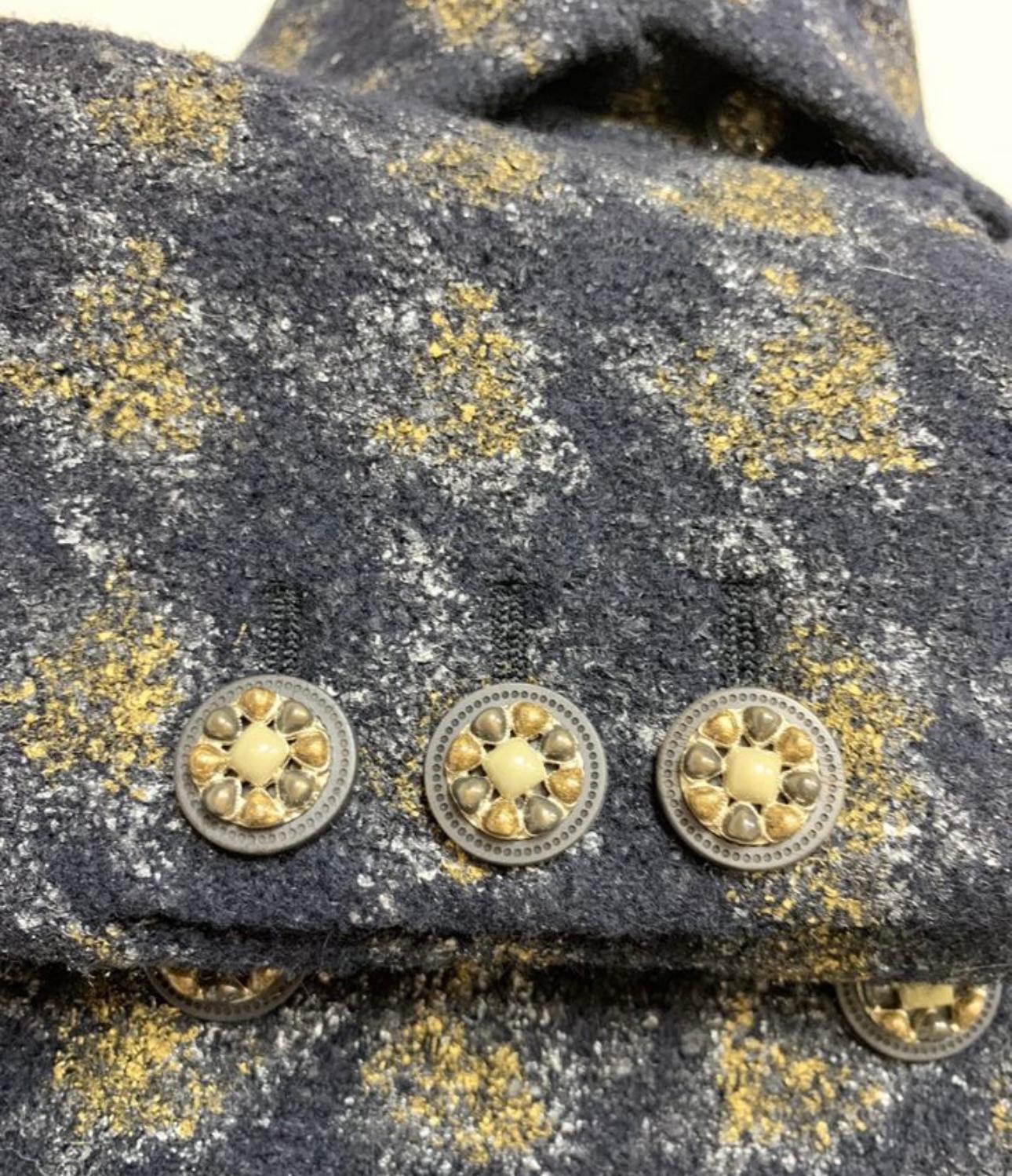  Manteau en tweed extrêmement rare Paris / Dallas 17 carats Chanel Unisexe 