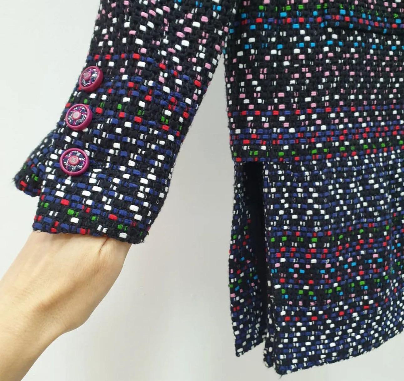 Women's CHANEL 17P Multicolour Tweed Jacket Suit Set For Sale