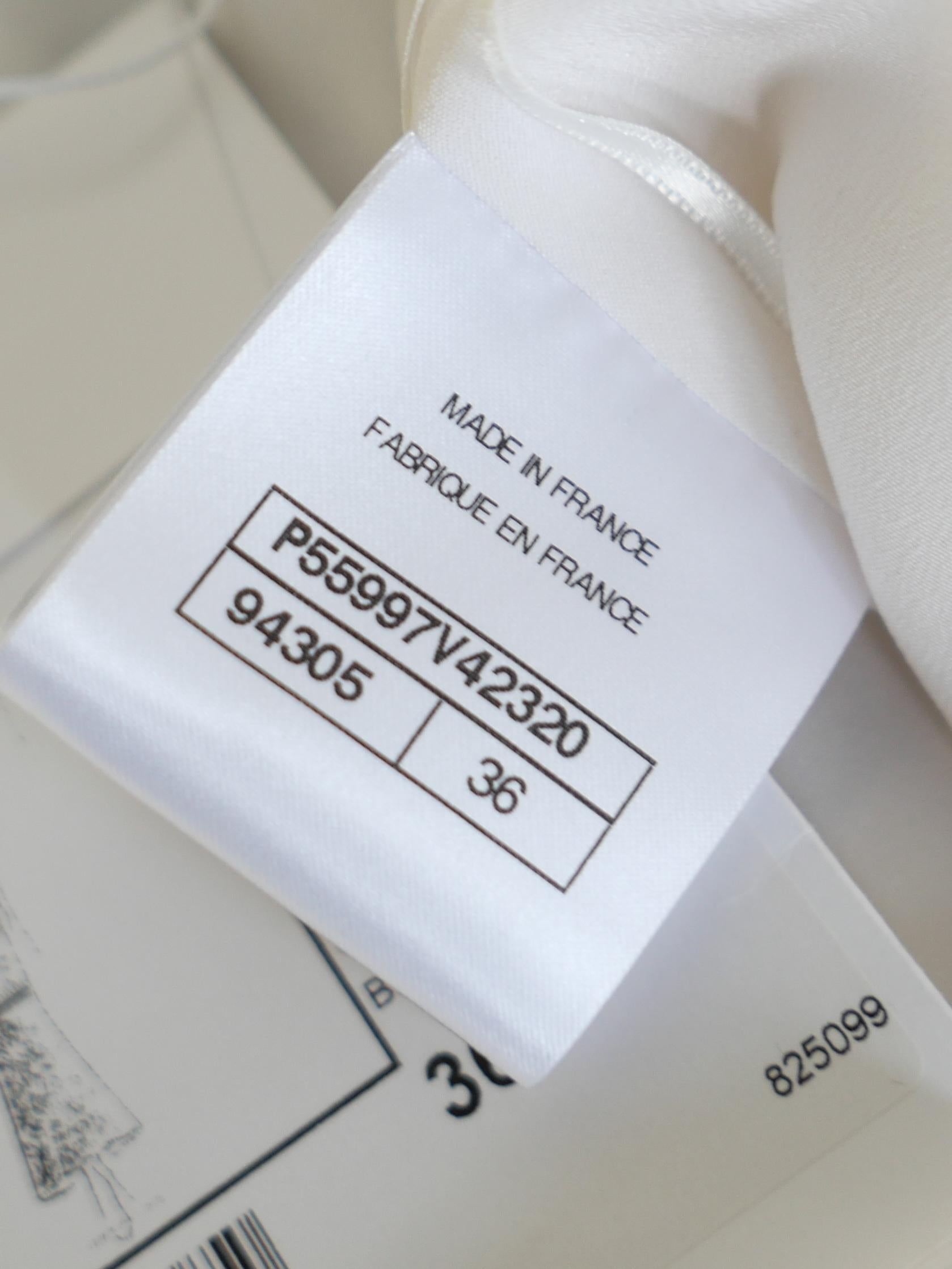 Chanel 17P Resort 2017 - Robe longue en soie et dentelle 'Cuba' en vente 4