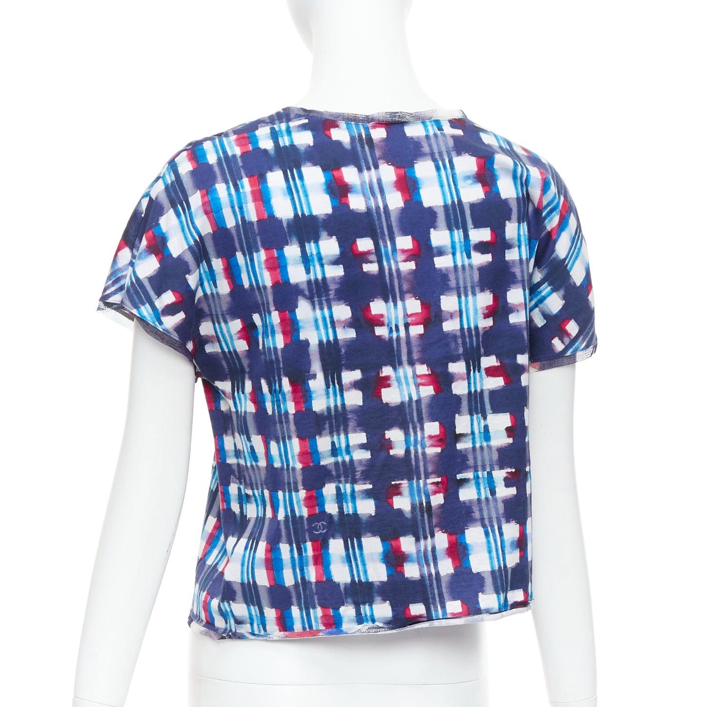 Donna Chanel 17P Runway blue red check CC logo print crop top in seta FR36 S in vendita