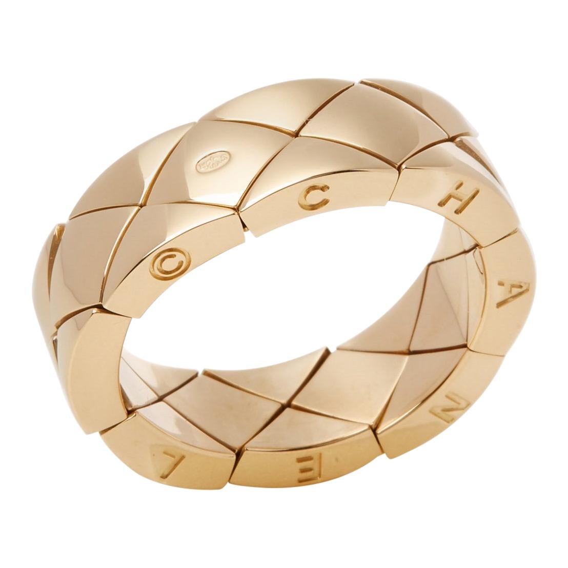 Chanel 18 Karat Yellow Gold Coco Crush Dress Ring at 1stDibs